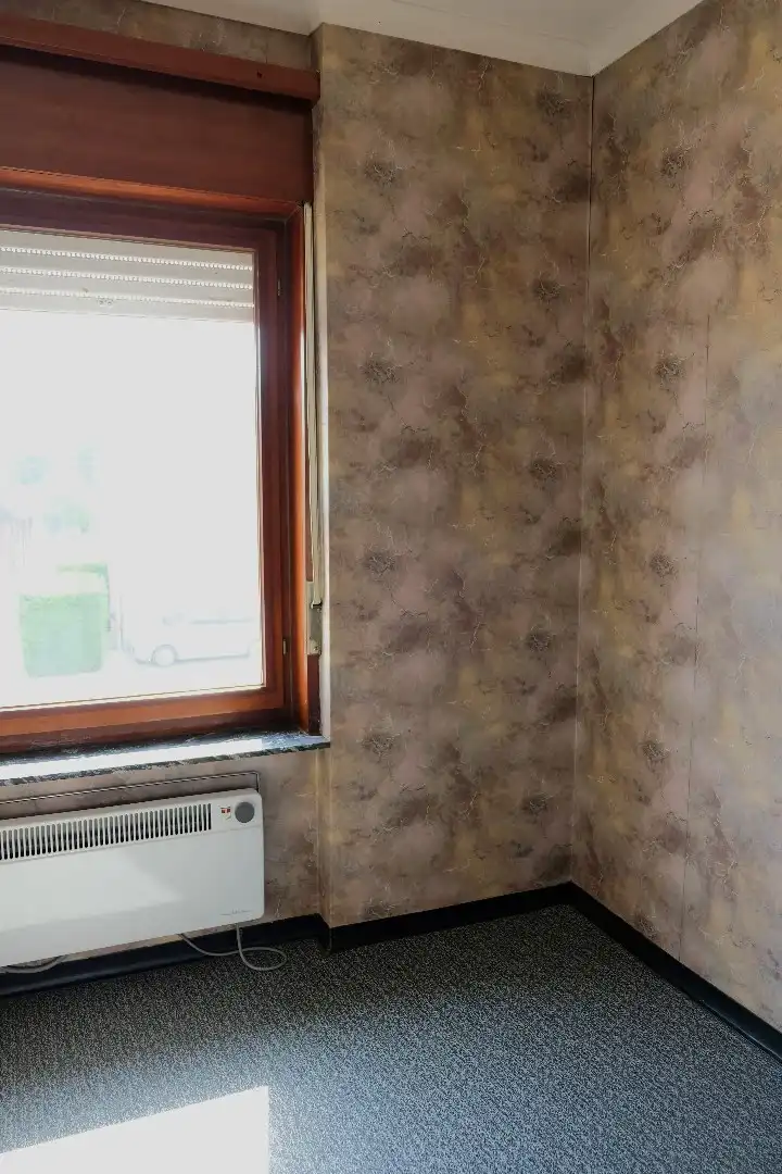 Ruime woning met garage, bijgebouwen en tuin en veel potentieel voor extra slaapkamers foto 14