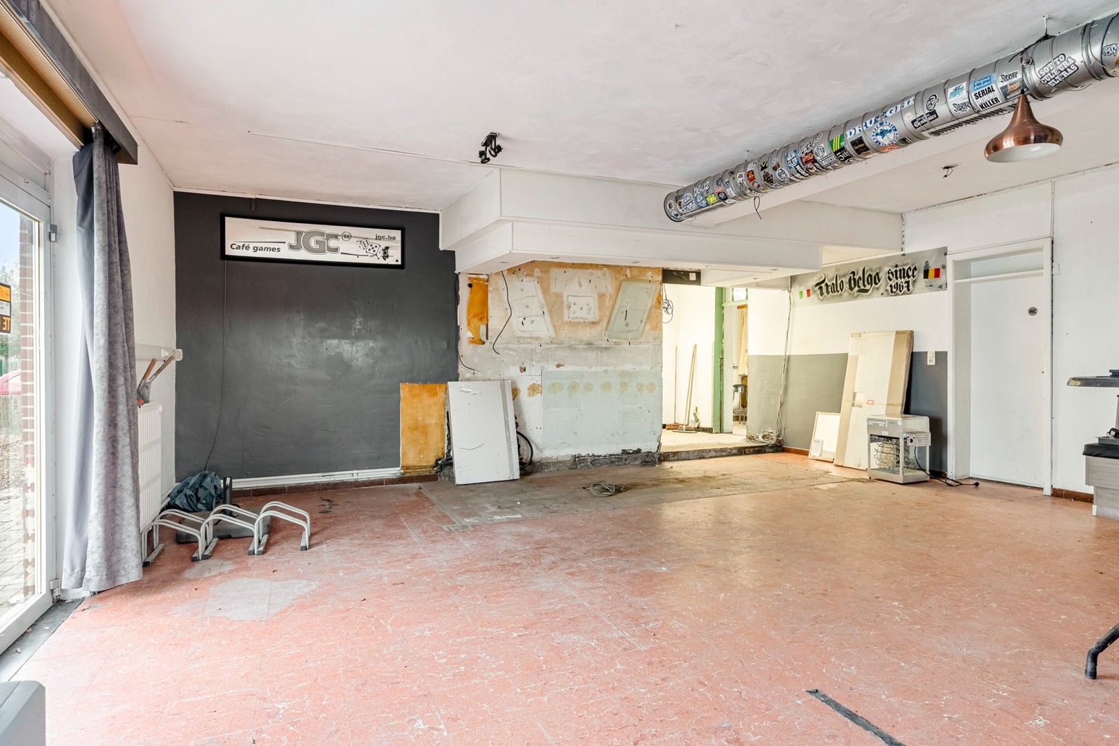 Woning met uitzonderlijk potentieel voor totale renovatie in Genk foto 2