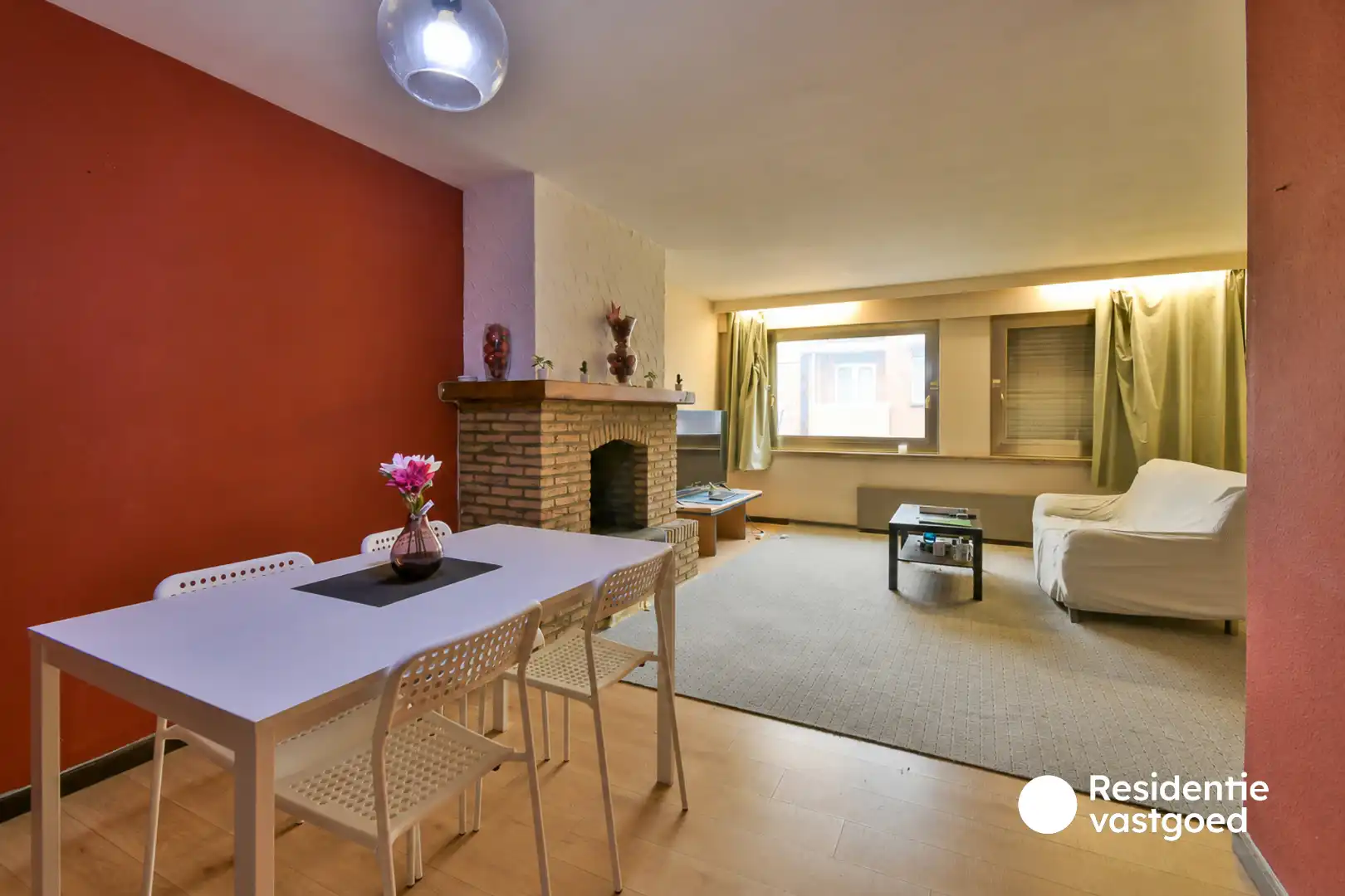 Centraal gelegen investeringsappartement in Ruddervoorde! foto 3