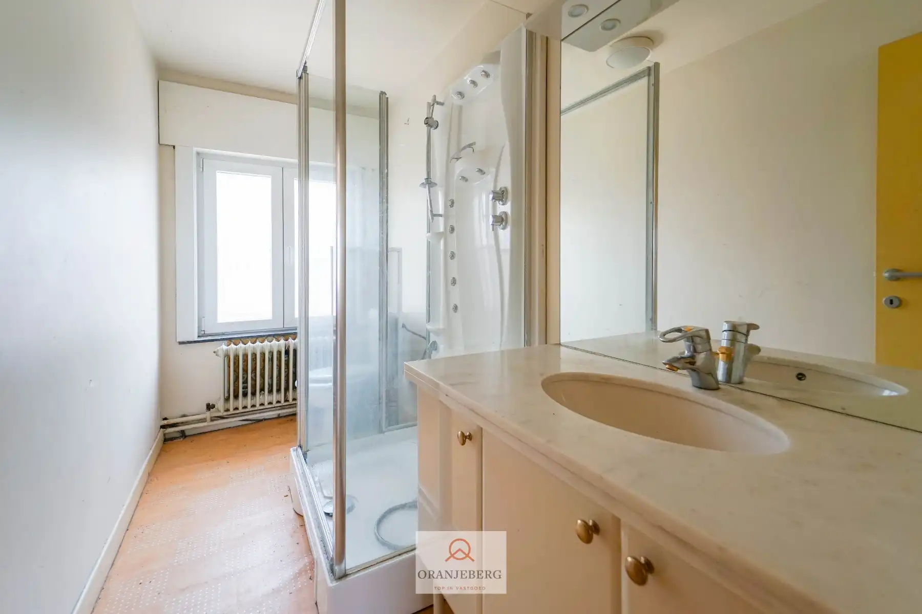 Ideaal te renoveren rijwoning + werkplaats + garage + tuin voor 591m² foto 20