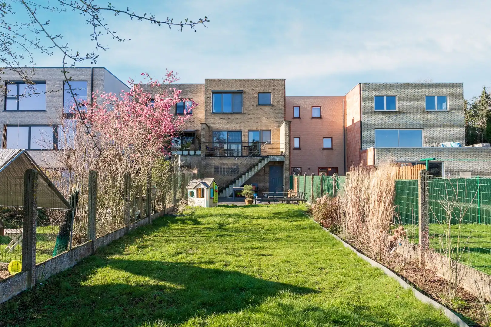 Bel-étage te koop met 3 slpks, terras en garage foto 16