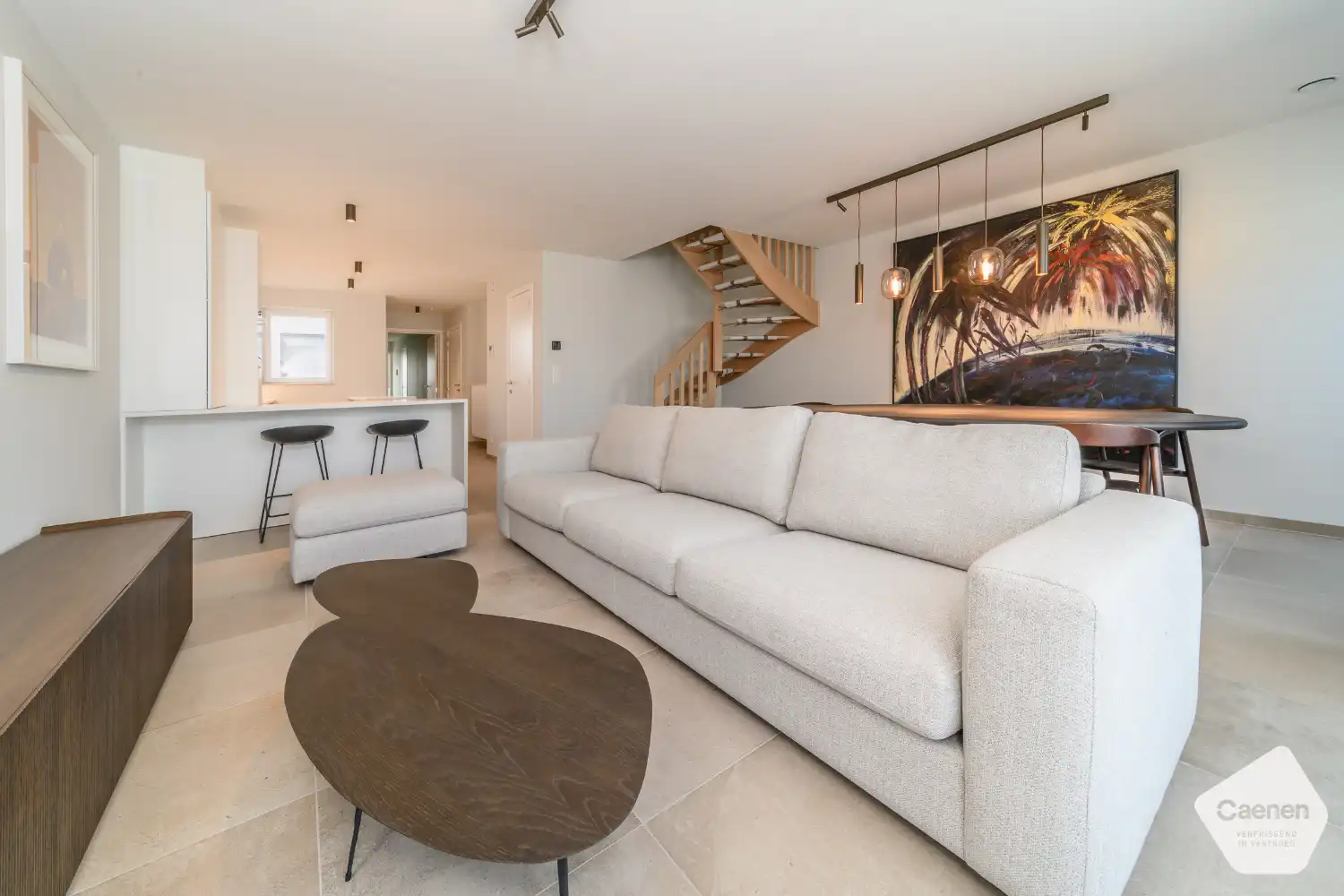 Prachtige gemeubelde penthouse-duplex met 4 slaapkamers en 3 terrassen in hartje Koksijde foto 2