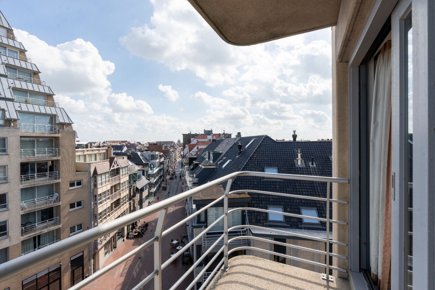 Lichtrijk appartement met 1 slaapkamer met zijdelings zeezicht foto 13