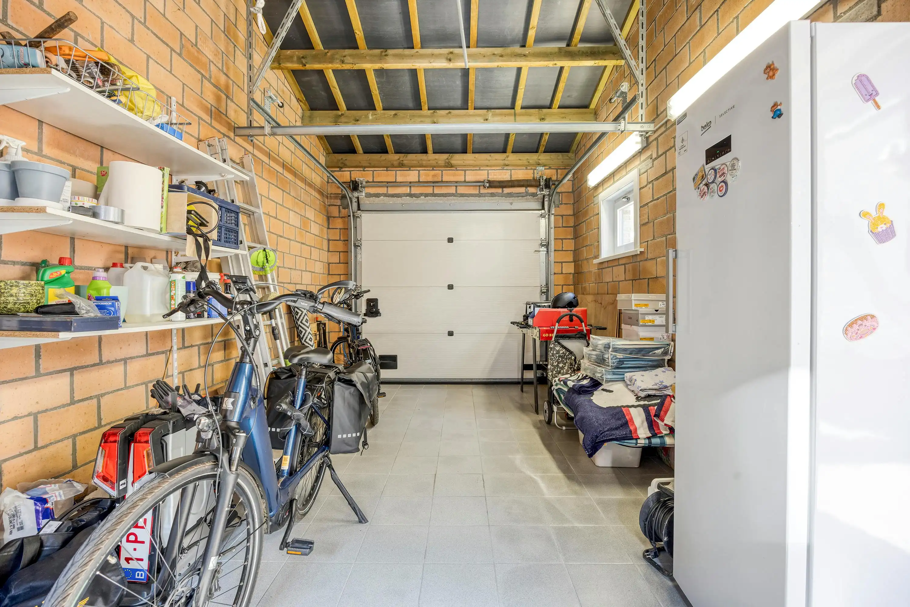 Gerenoveerd en energiezuinig huis met 3 slaapkamers in Boom foto 25