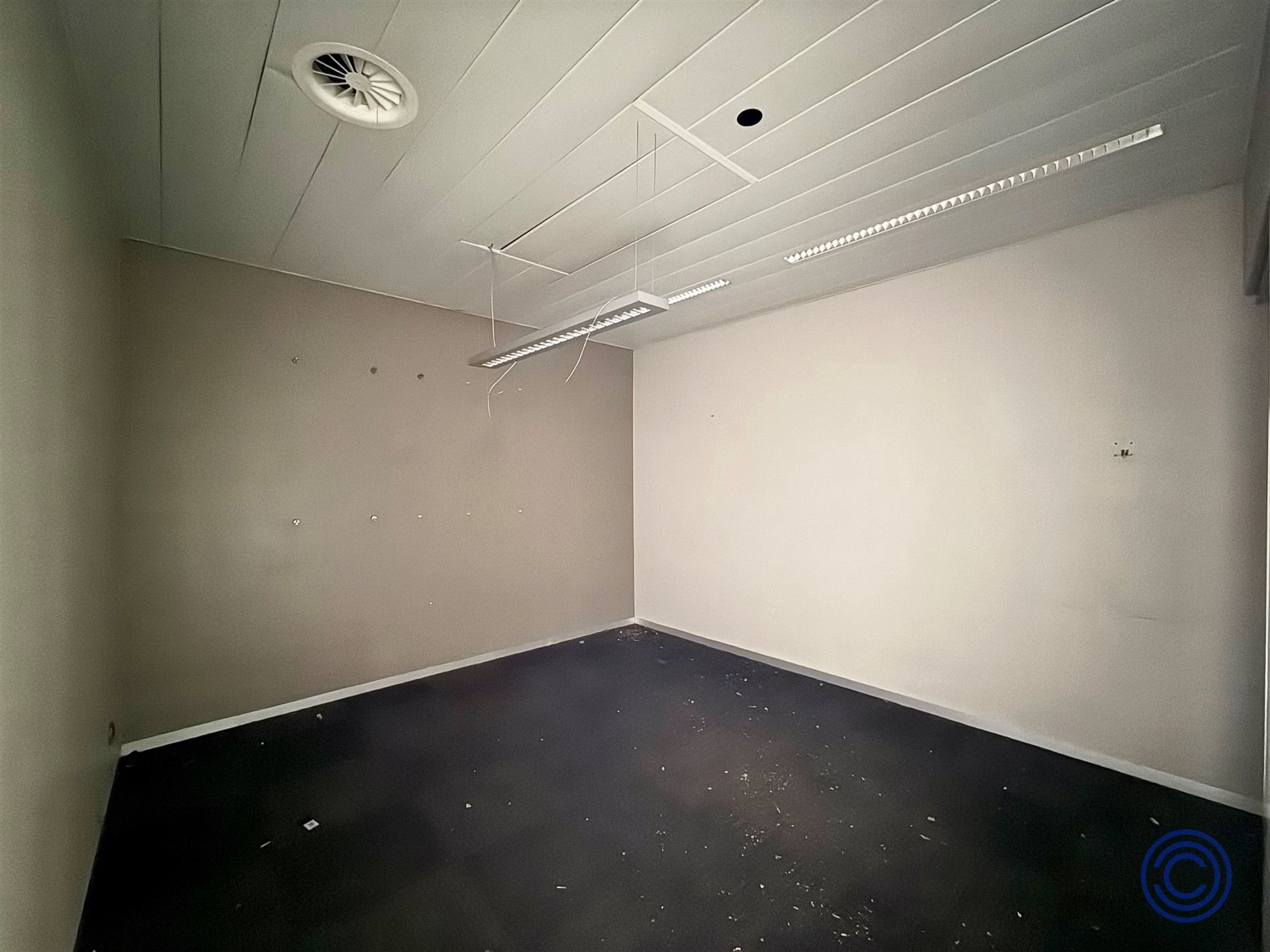 Handelspand ca. 358m² met buitenruimte!  foto 9