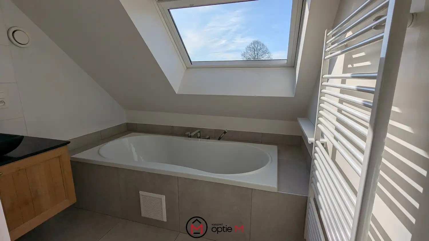 🏡 Duplex appartement te huur in Bilzen-Hoeselt – Instapklaar met 2 slaapkamers - op wandelafstand van het centrum van Bilzen foto 15