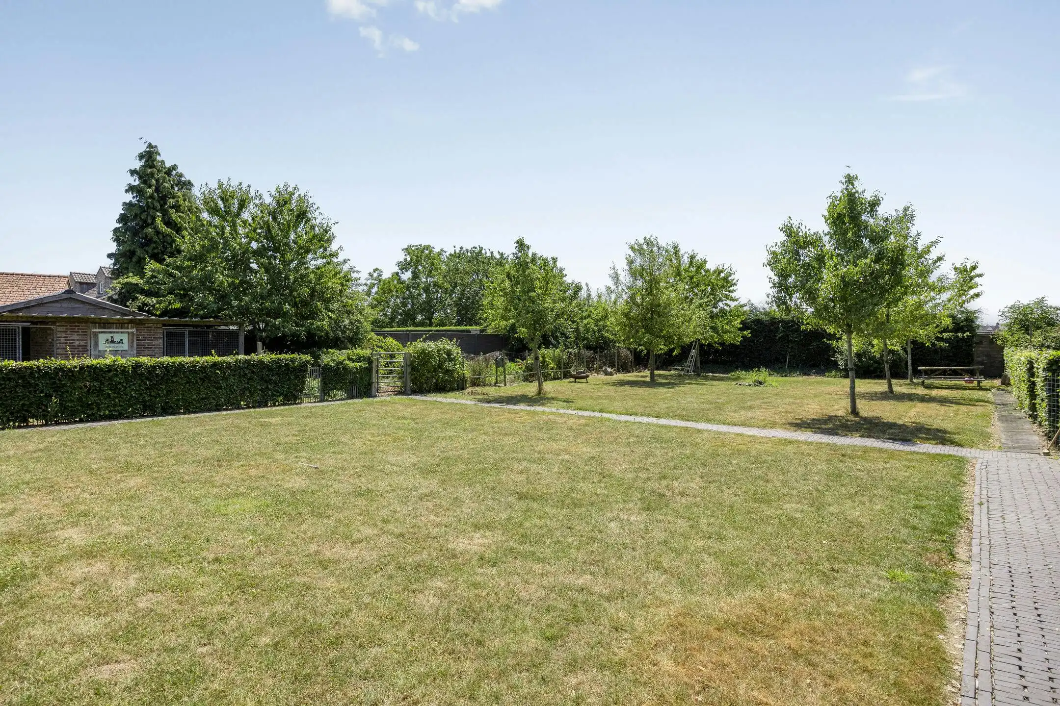 Instapklare langgevelhoeve met ruimte voor vrij beroep te koop in Rotem foto 14