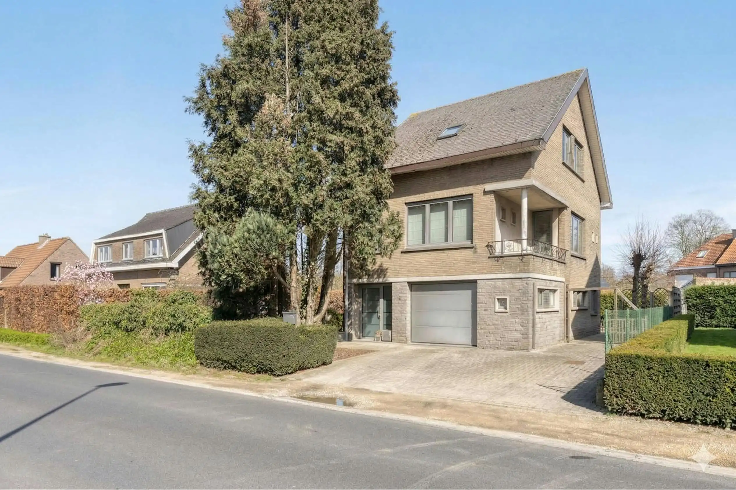 Hoofdfoto van de publicatie: Charmante en lichtrijke driegevelwoning in Beigem (Grimbergen)