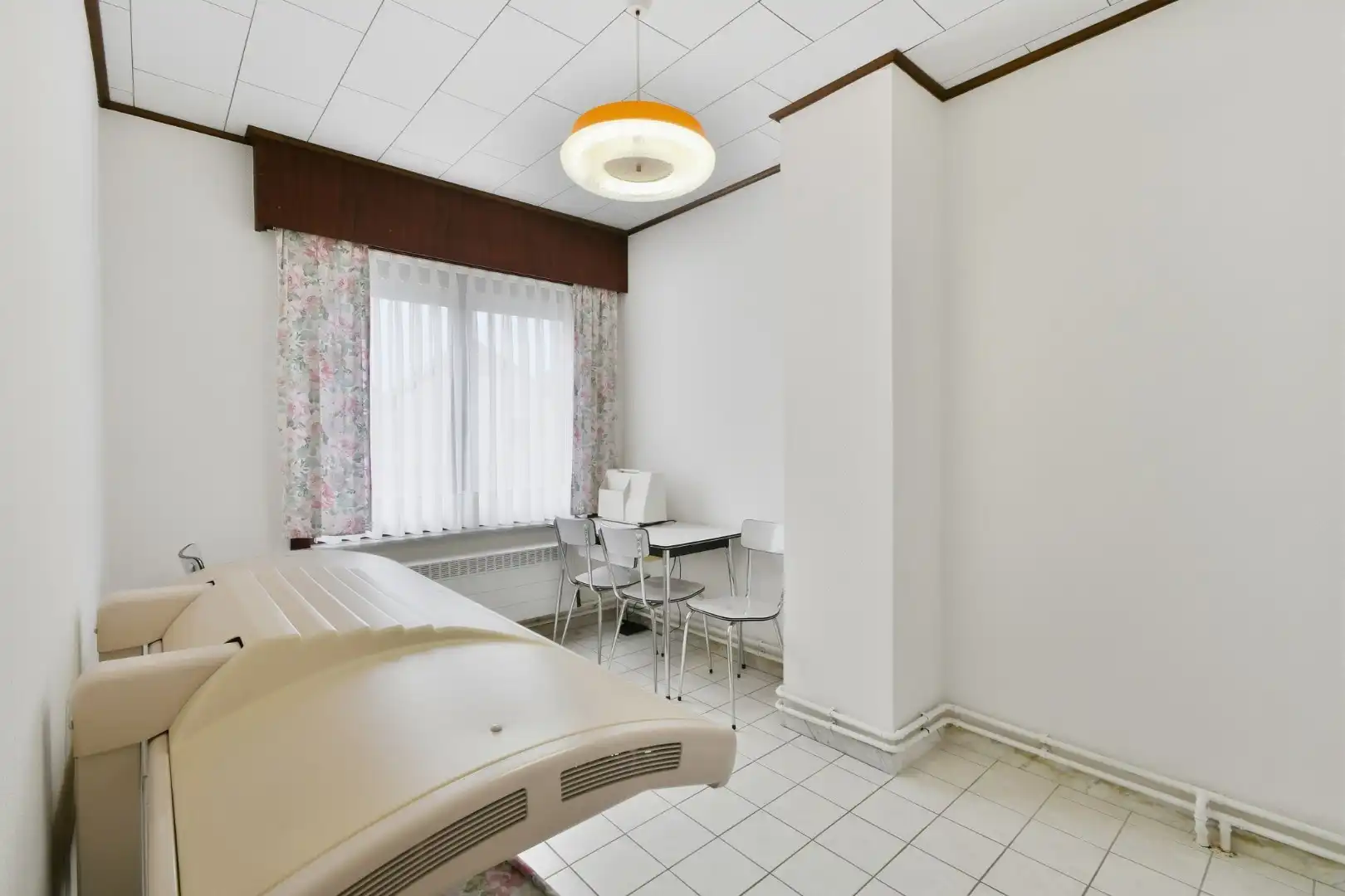 Rustig gelegen woning met 4 slaapkamers foto 10