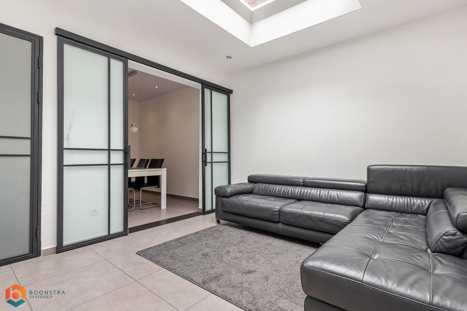 Instapklare woning met 4 slpkrs in Mechelen foto 9