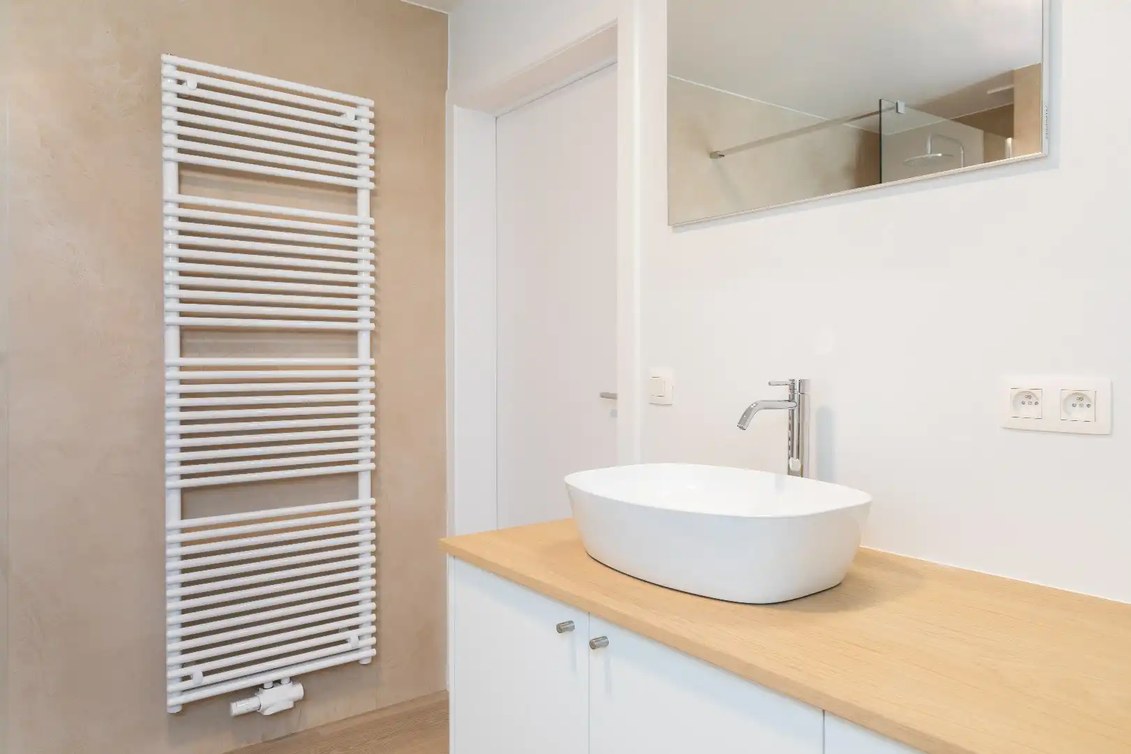 Opslagruimte van 144 m² met recent vernieuwd duplexappartement  foto 10