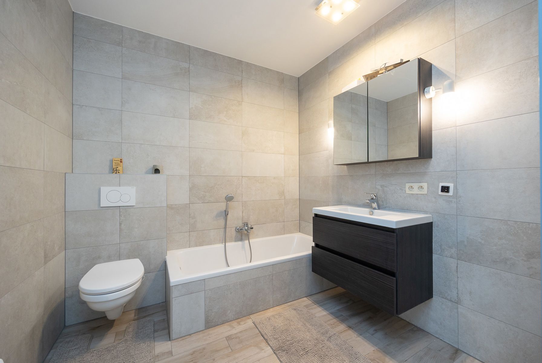 Recente energiezuinige woning met 3 slaapkamers en zuid georiënteerde tuin. foto 9