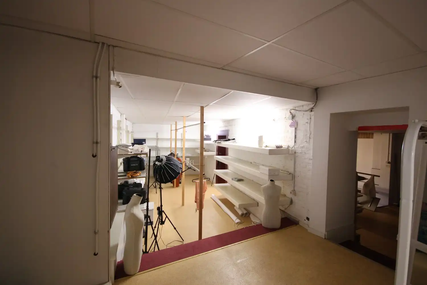 Ruim handelspand op toplocatie in Sint-Truiden foto 17