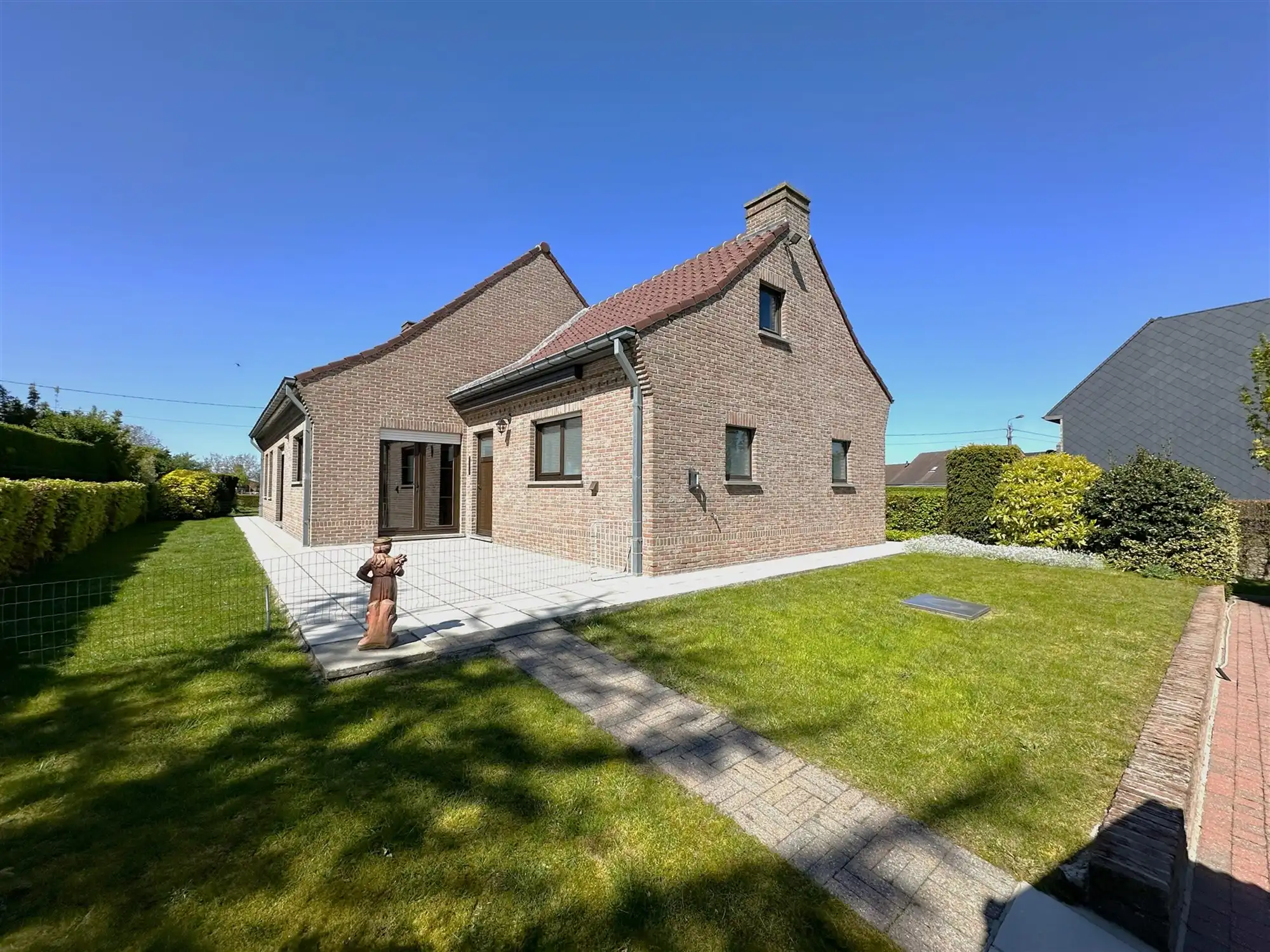 Vrijstaande woning foto 2