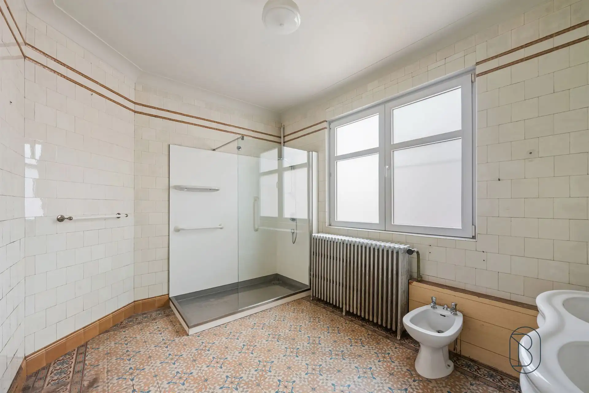 Ruime herenwoning met garage en 8 slk! foto 25