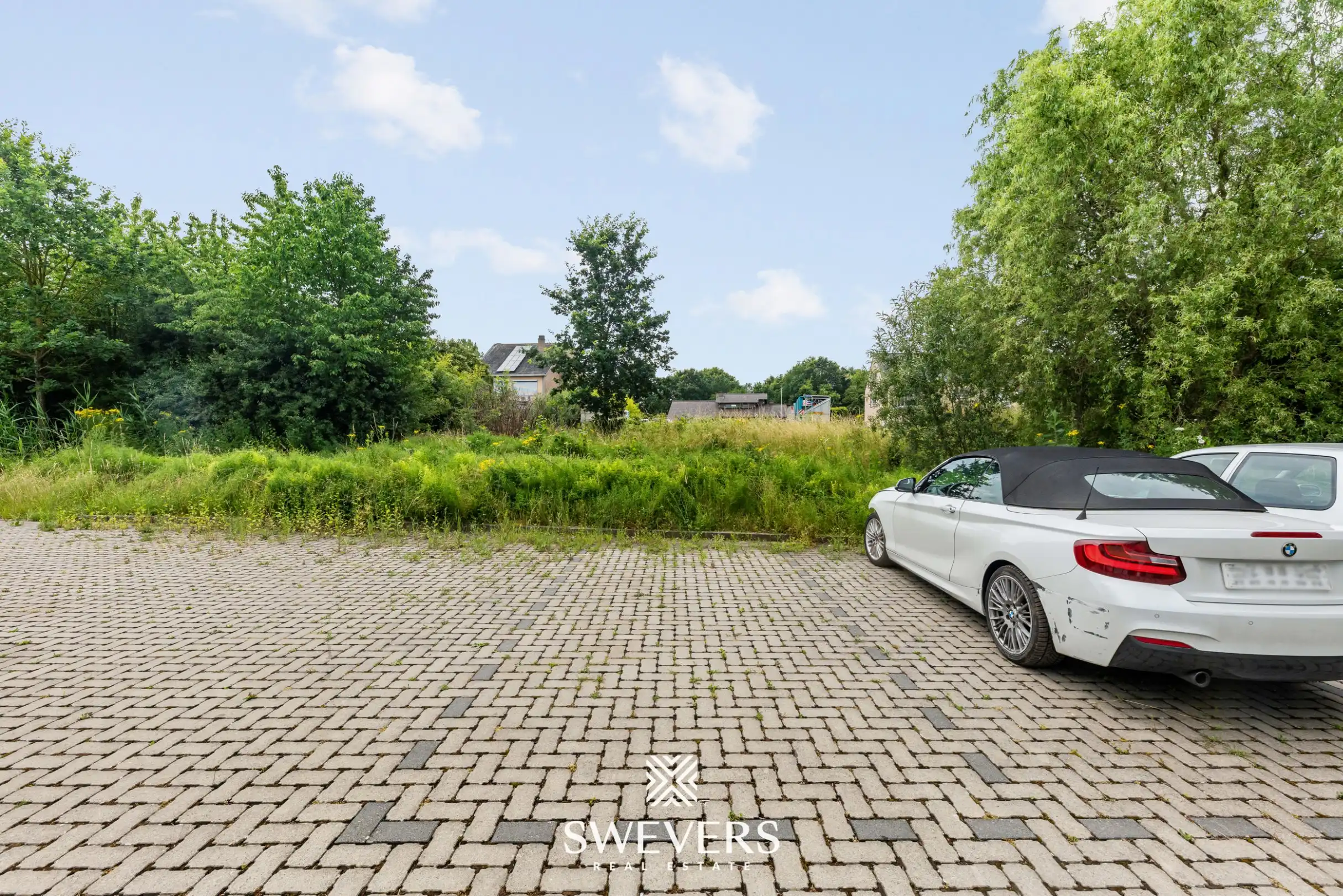Instapklare recente KMO-unit 198m2 te Diepenbeek: ideale opbrengsteigendom of uw eigen activiteit? foto 14