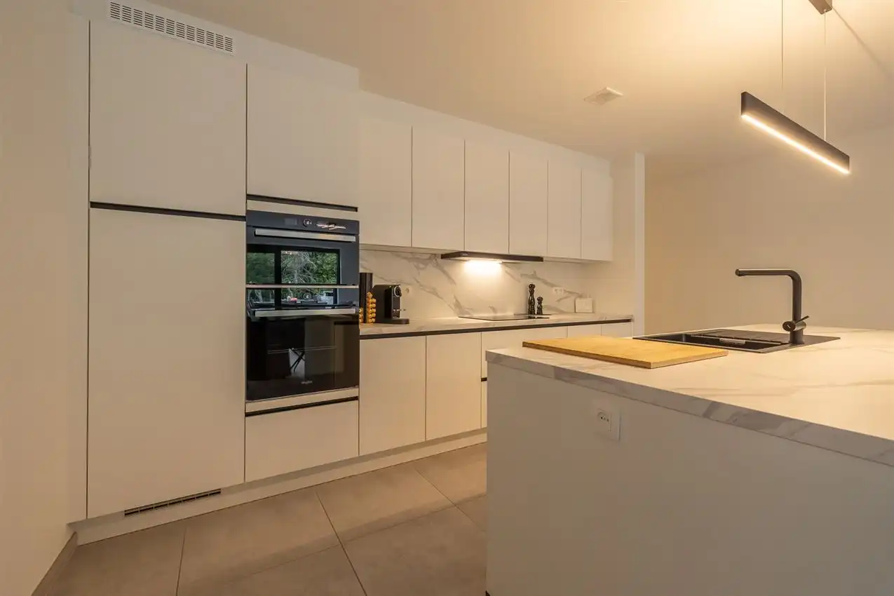 Instapklaar nieuwbouwappartment E20 foto 8