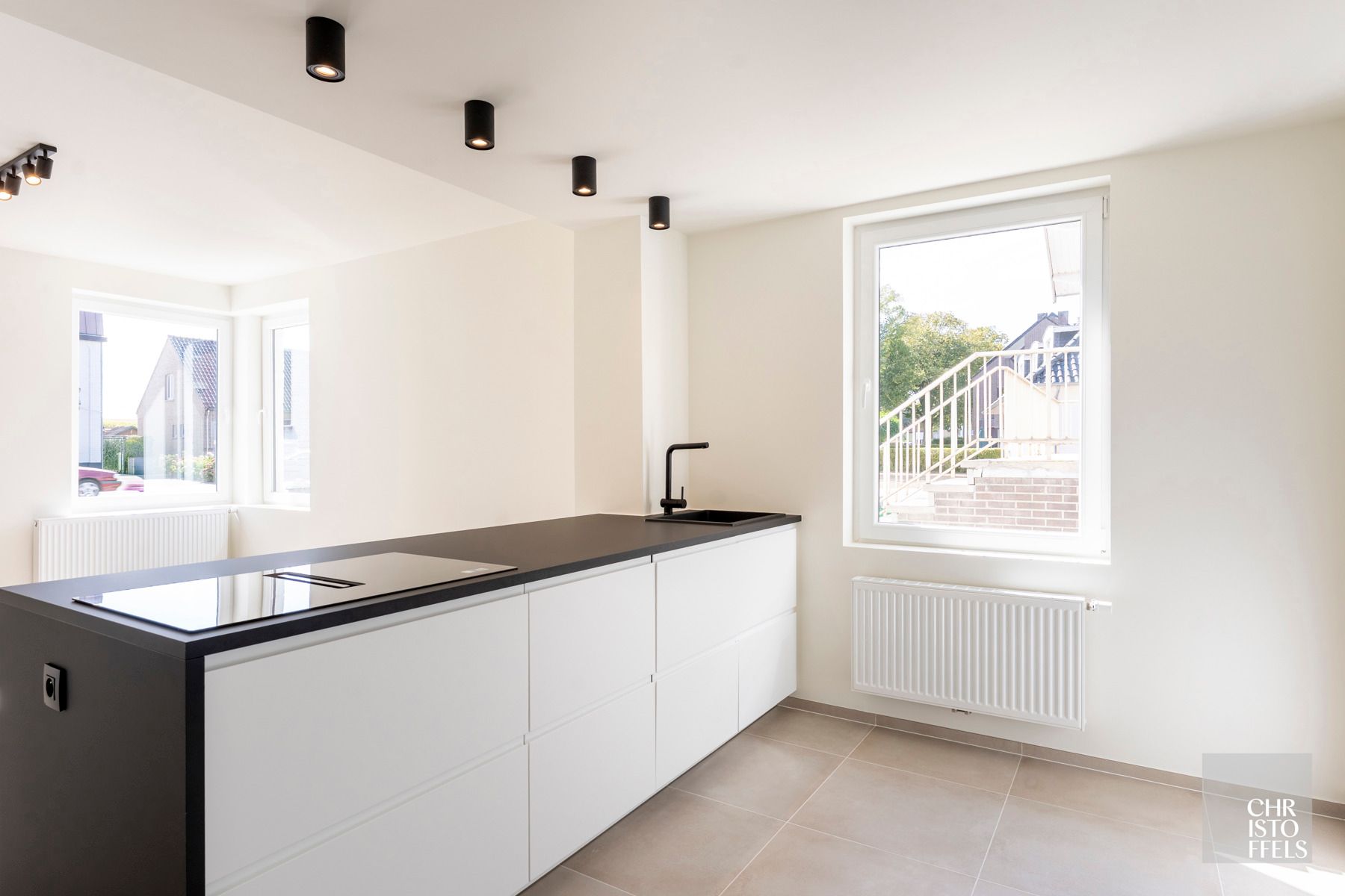 Gerenoveerde gezinswoning met tuin, op 5 min van Maastricht! foto 24