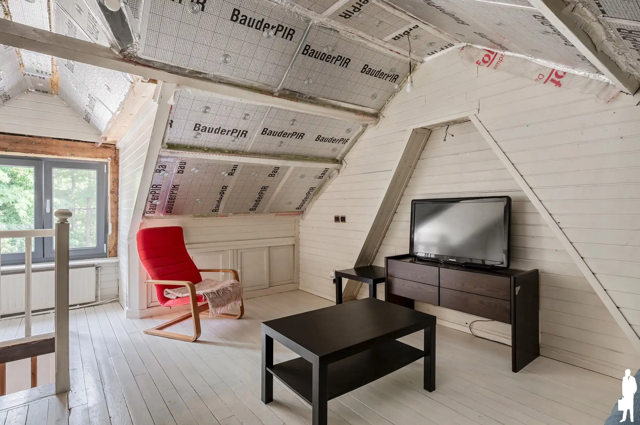 Zeer goed onderhouden woning, nabij het centrum van Ekeren! foto 12