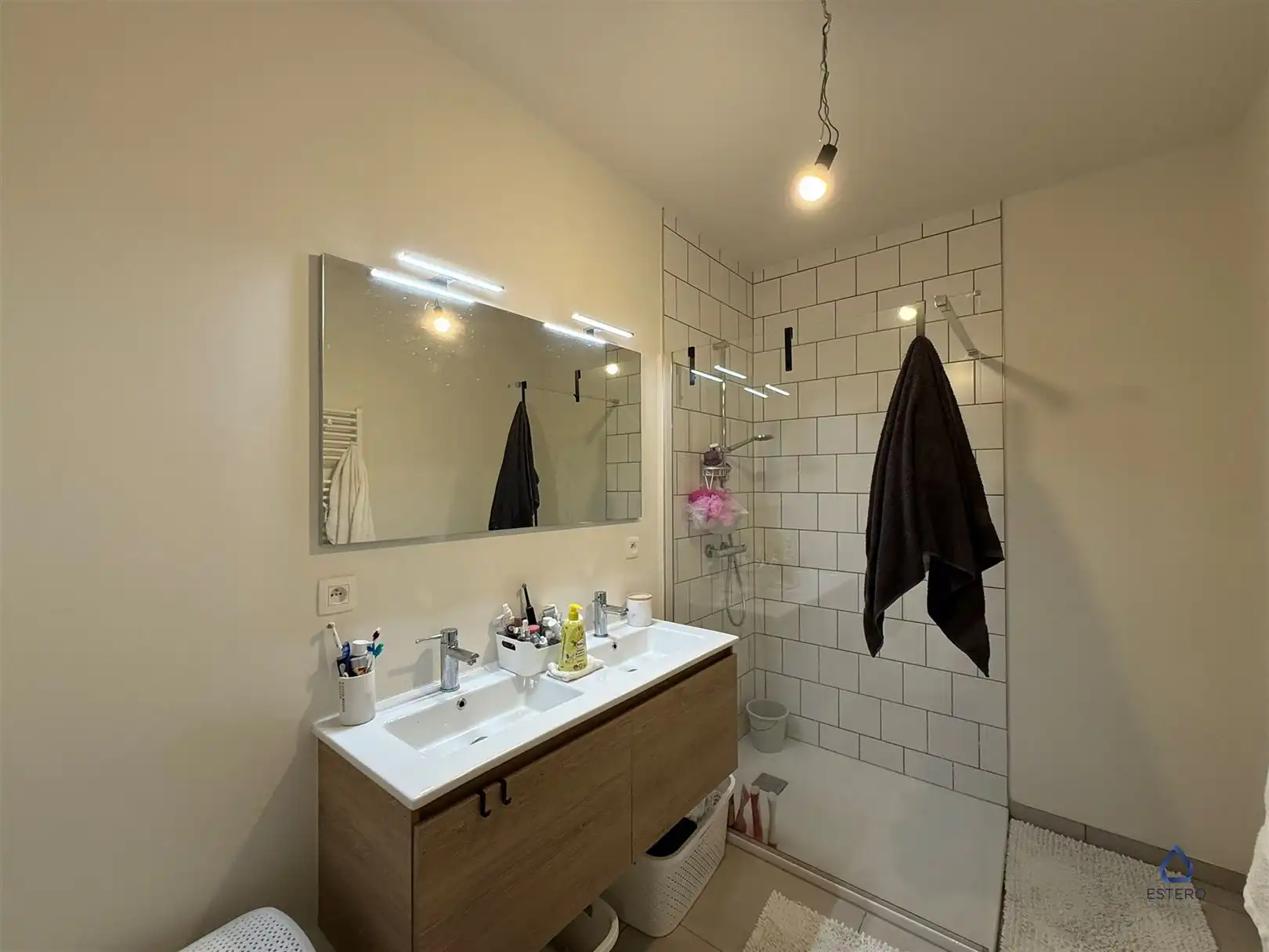 Mooi afgewerkt nieuwbouwappartement met 2 slaapkamers foto 10