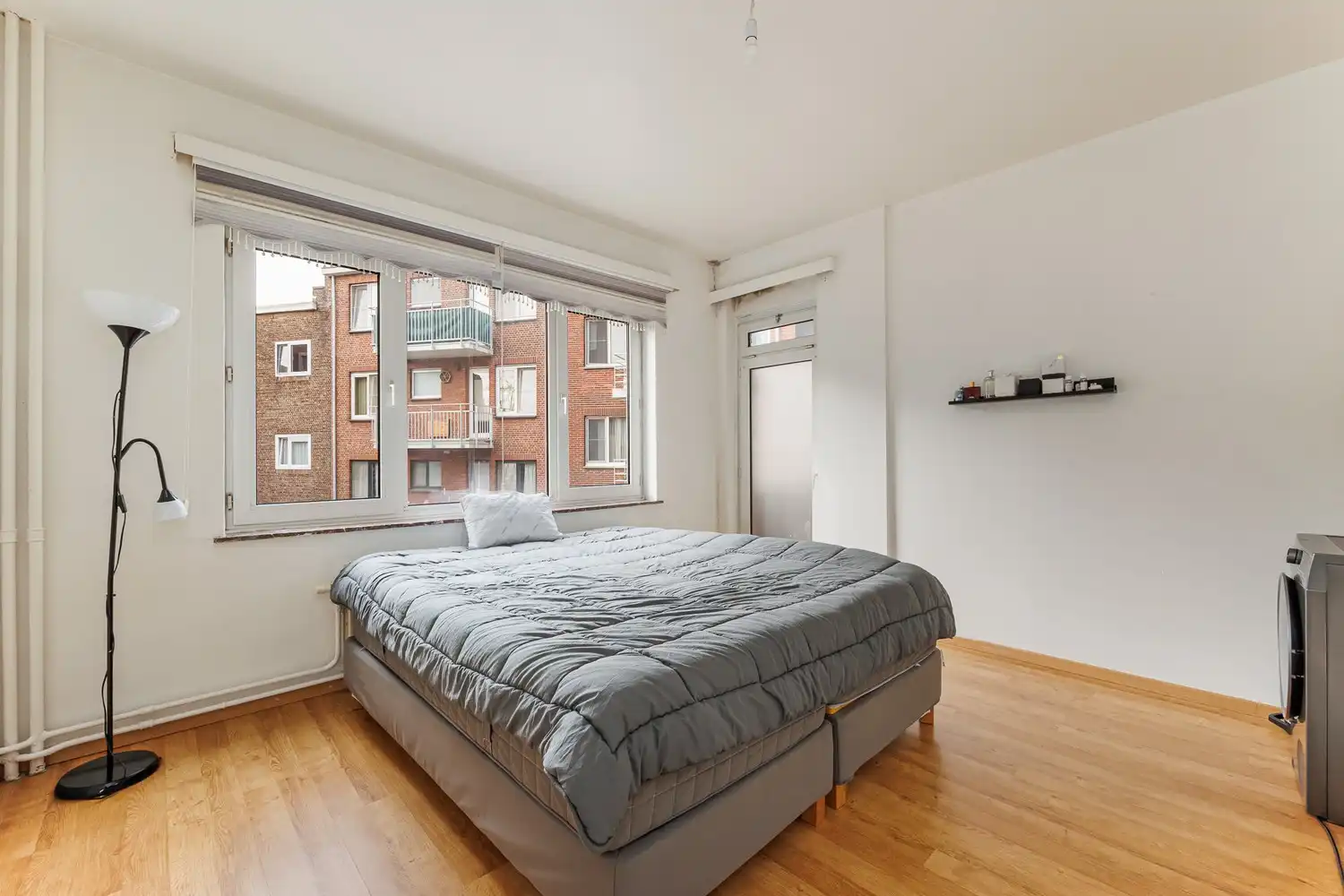 Instapklaar appartement met terras en 2 slaapkamers (ca. 90 m²). foto 16