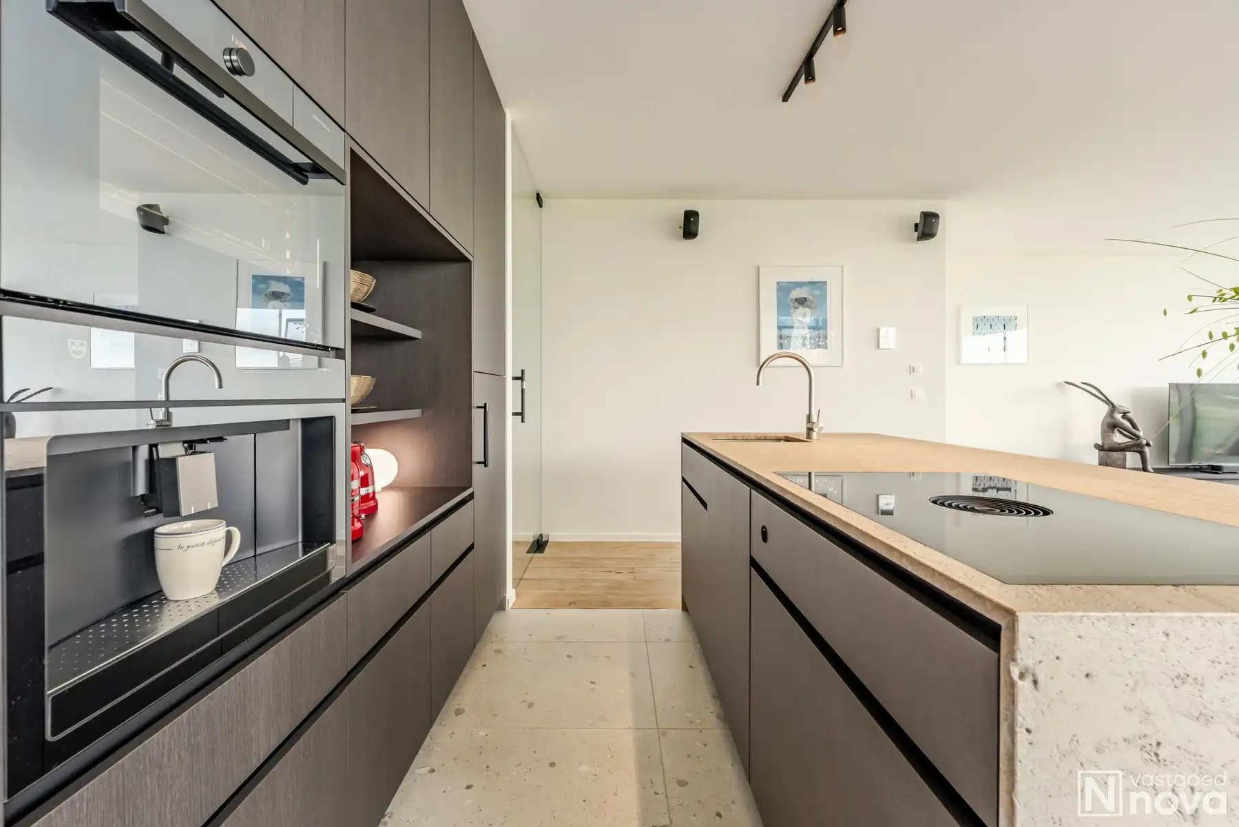 High-end afgewerkt 3-slaapkamer appartement - subliem zicht foto 9