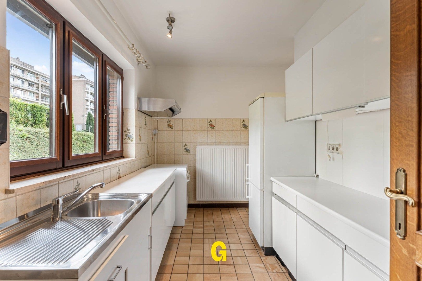 Vrijstaande woning met uitgesproken karakter op een uitstekende locatie in hartje Bilzen, op 11a 23ca foto 14