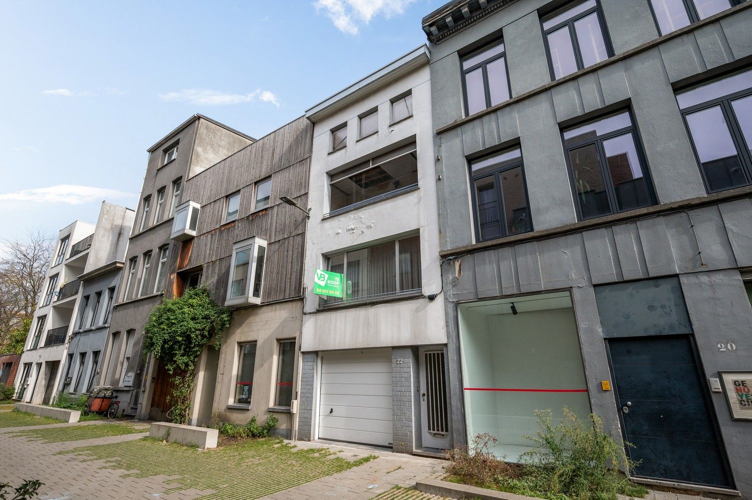 Hoofdfoto van de publicatie: Charmante woning met 2 slaapkamers en een garage in Borgerhout