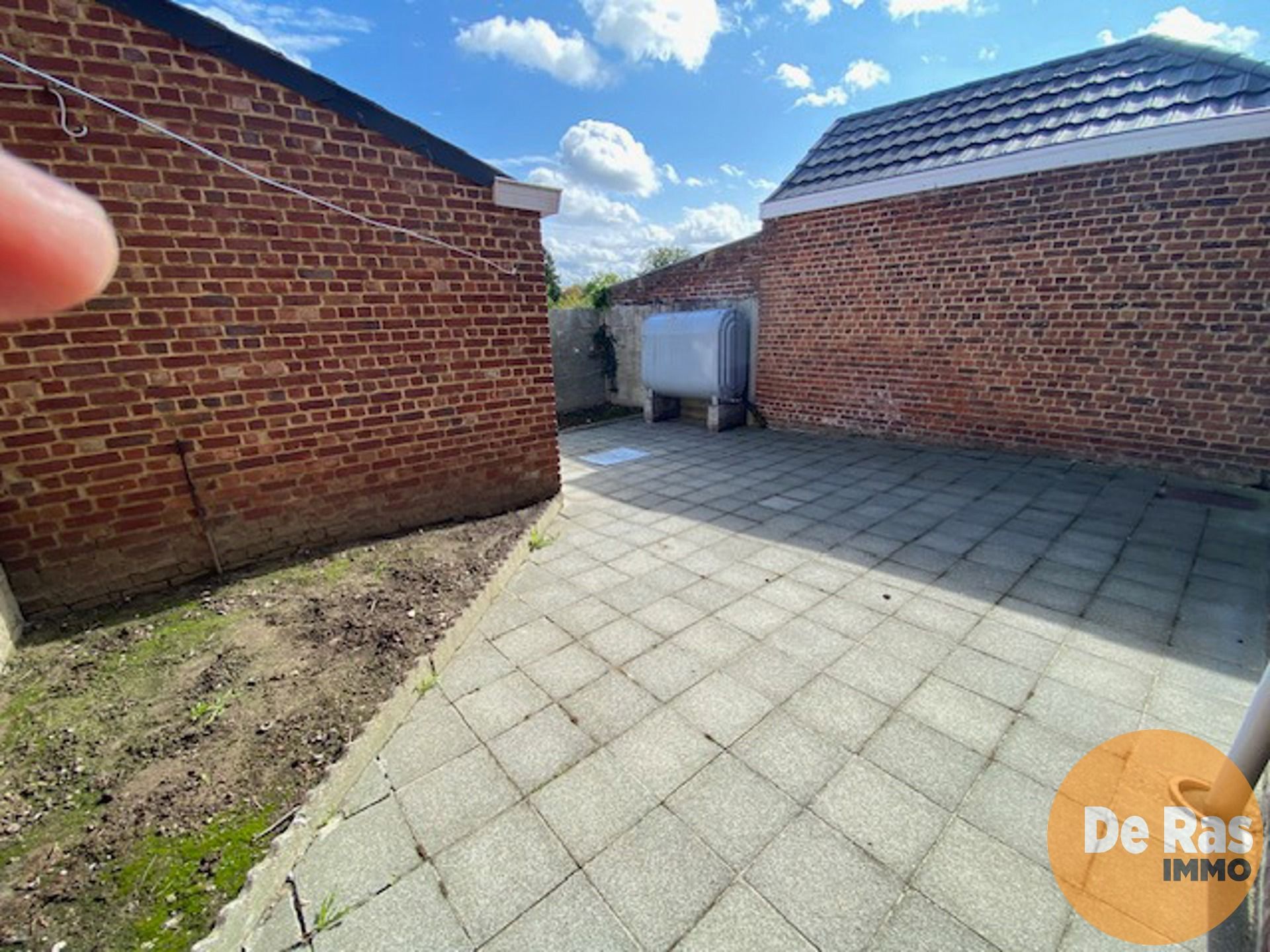HERZELE - Renovatiewoning op wandelafstand van de markt foto 13