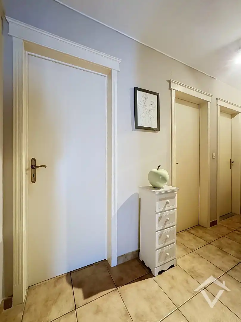 Instapklaar appartement van 98m² met ruime garage op topligging te Harelbeke foto 18