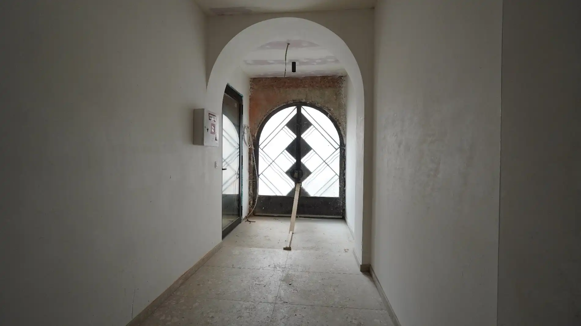 Luxe gelijkvloers appartement met tuin, 2 slaapkamers en autostaanplaats foto 11