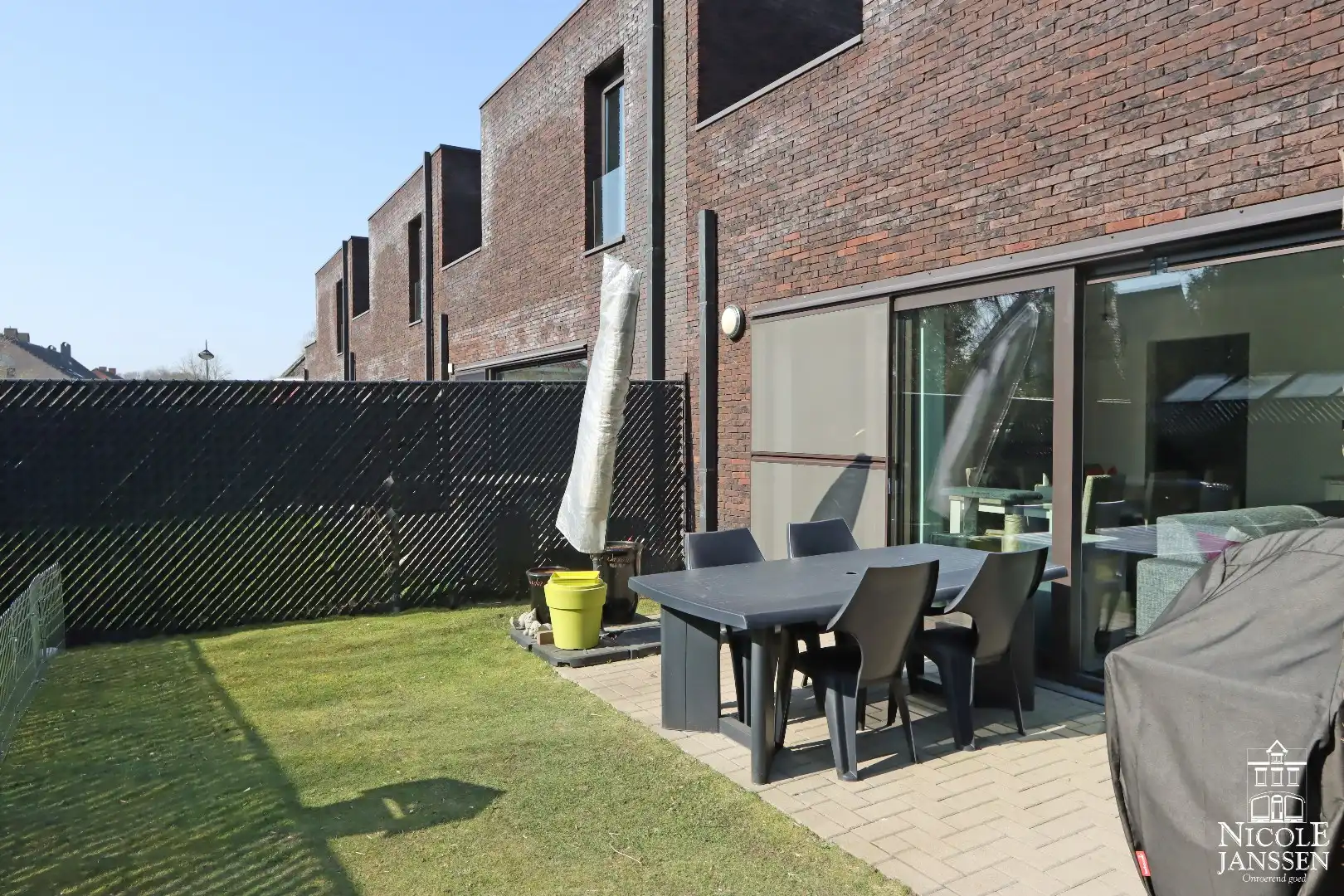 Mooie nieuwbouwwoning met twee slaapkamers, tuintje en carport in Grote-Brogel foto 9