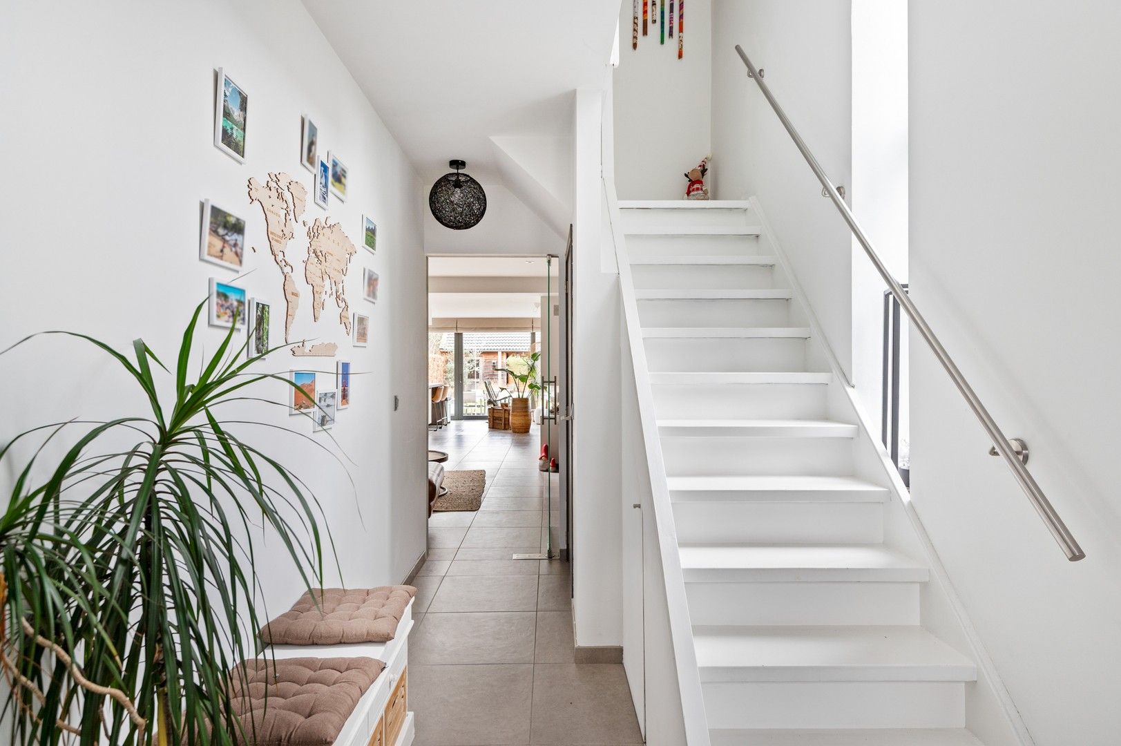 Energiezuinige woning met ruime leefruimte & 4 slpk's foto 2