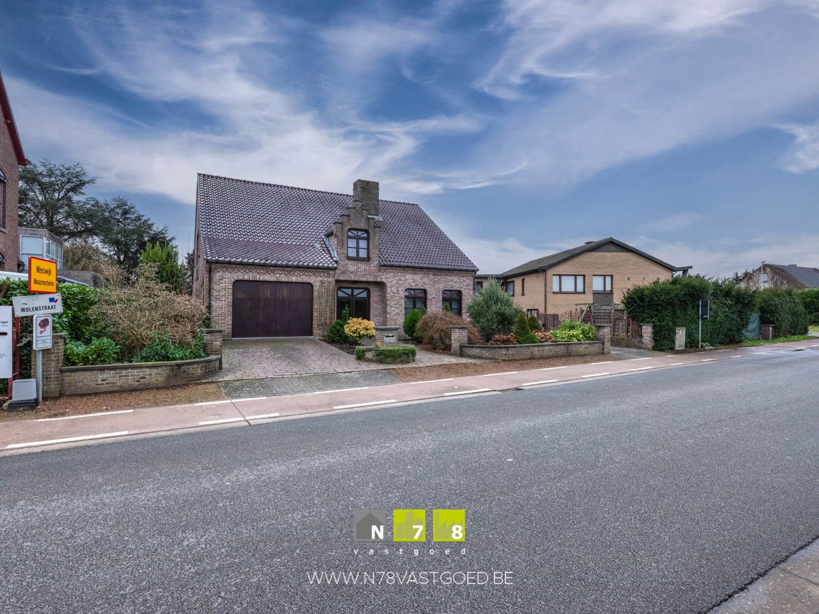 Huis te koop foto {{pictureIndex}}