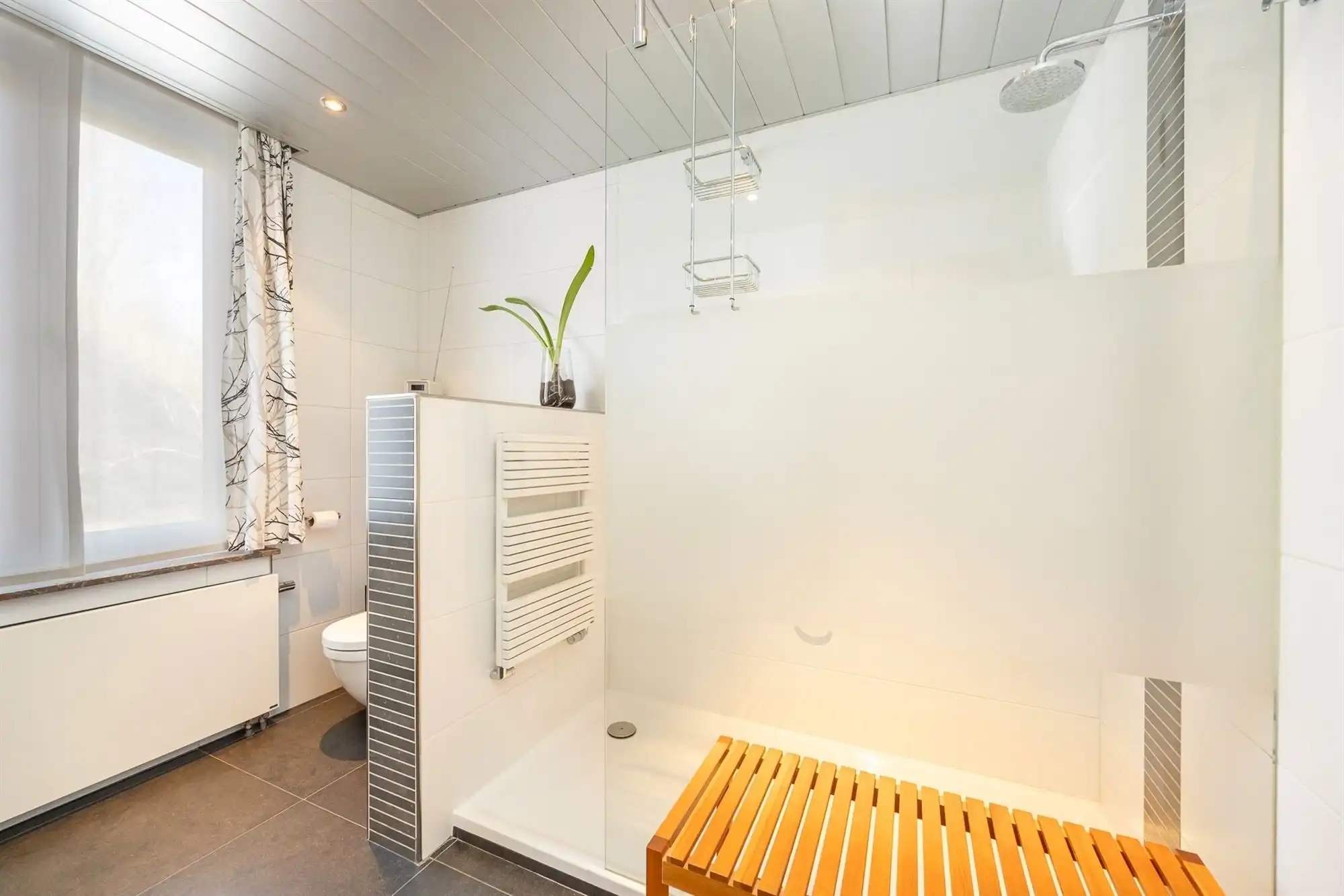 Ruime en instapklare woning met 3 tot 5 slpk en tuin foto 24