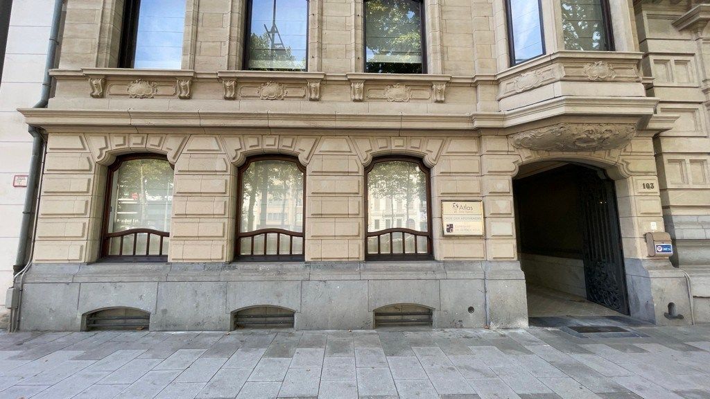 Kantoren te huur in monumentale herenwoning in Anwerpen foto 2