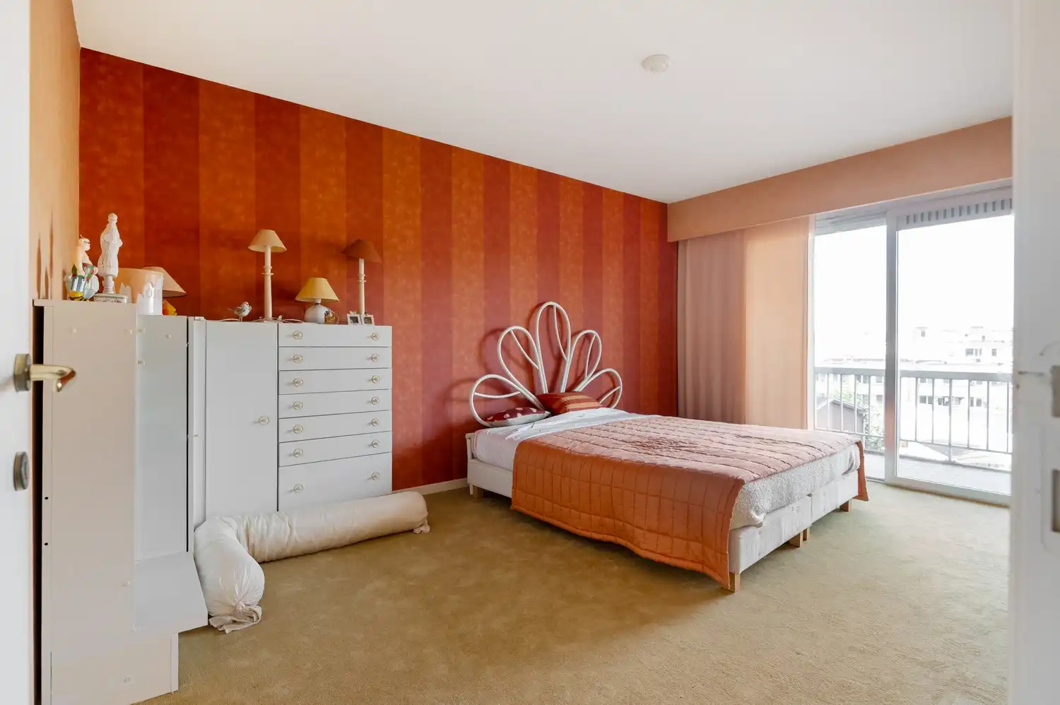 Ruim en lichtrijk appartement met 2 slaapkamers en 2 terrassen in Deurne! foto 10