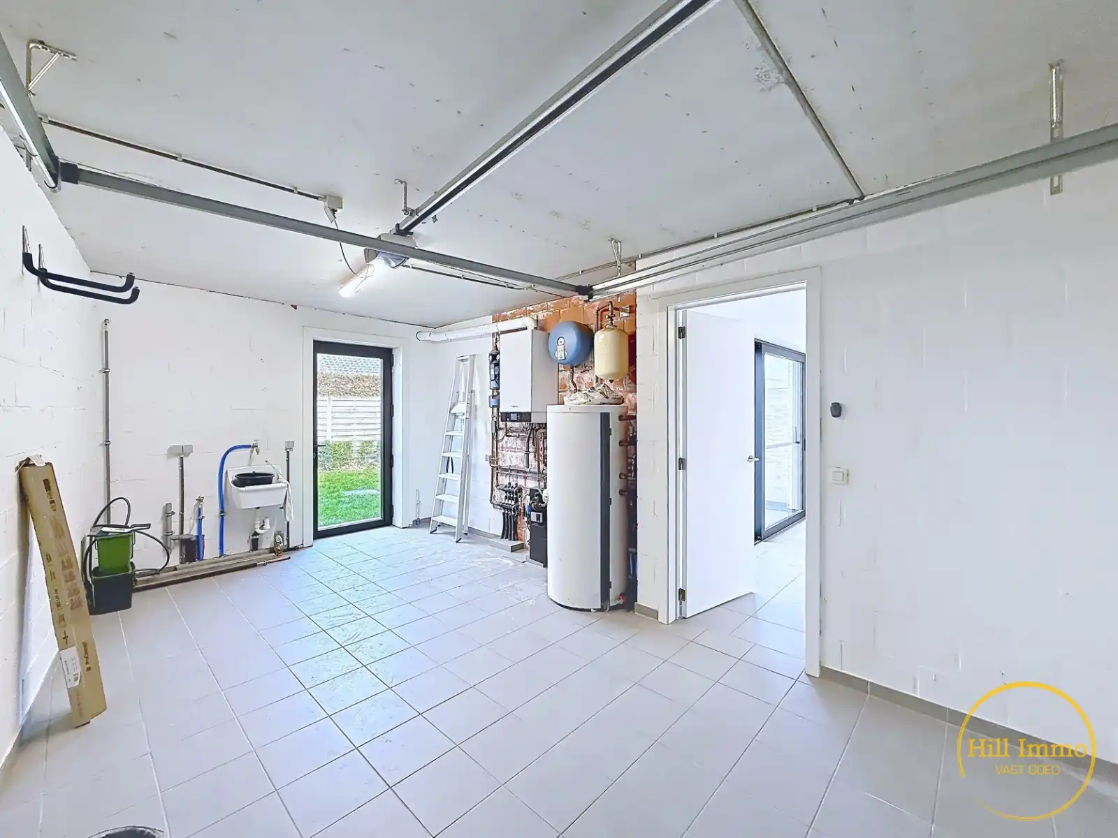 Woning te Dikkebus met garage en 3 slaapkamers foto 12