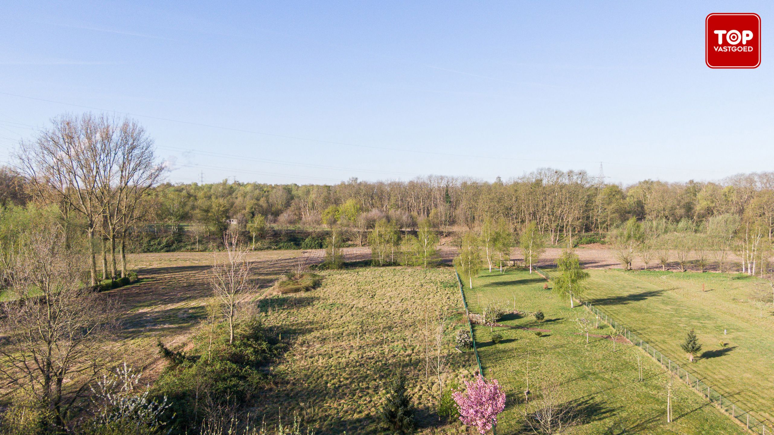 Ruime alleenstaande villa met 3 slaapkamers en tuin van 1001m². foto 4