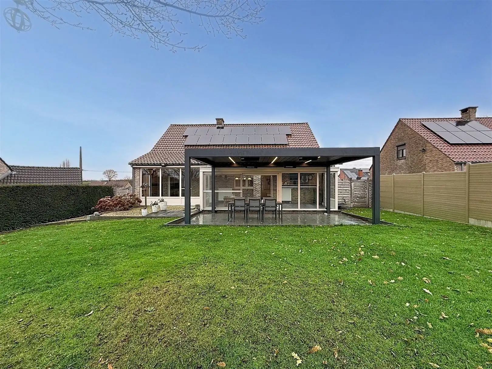 Ruime open bebouwing met 4 slpks, veranda, tuin, garage, 8a  foto 35