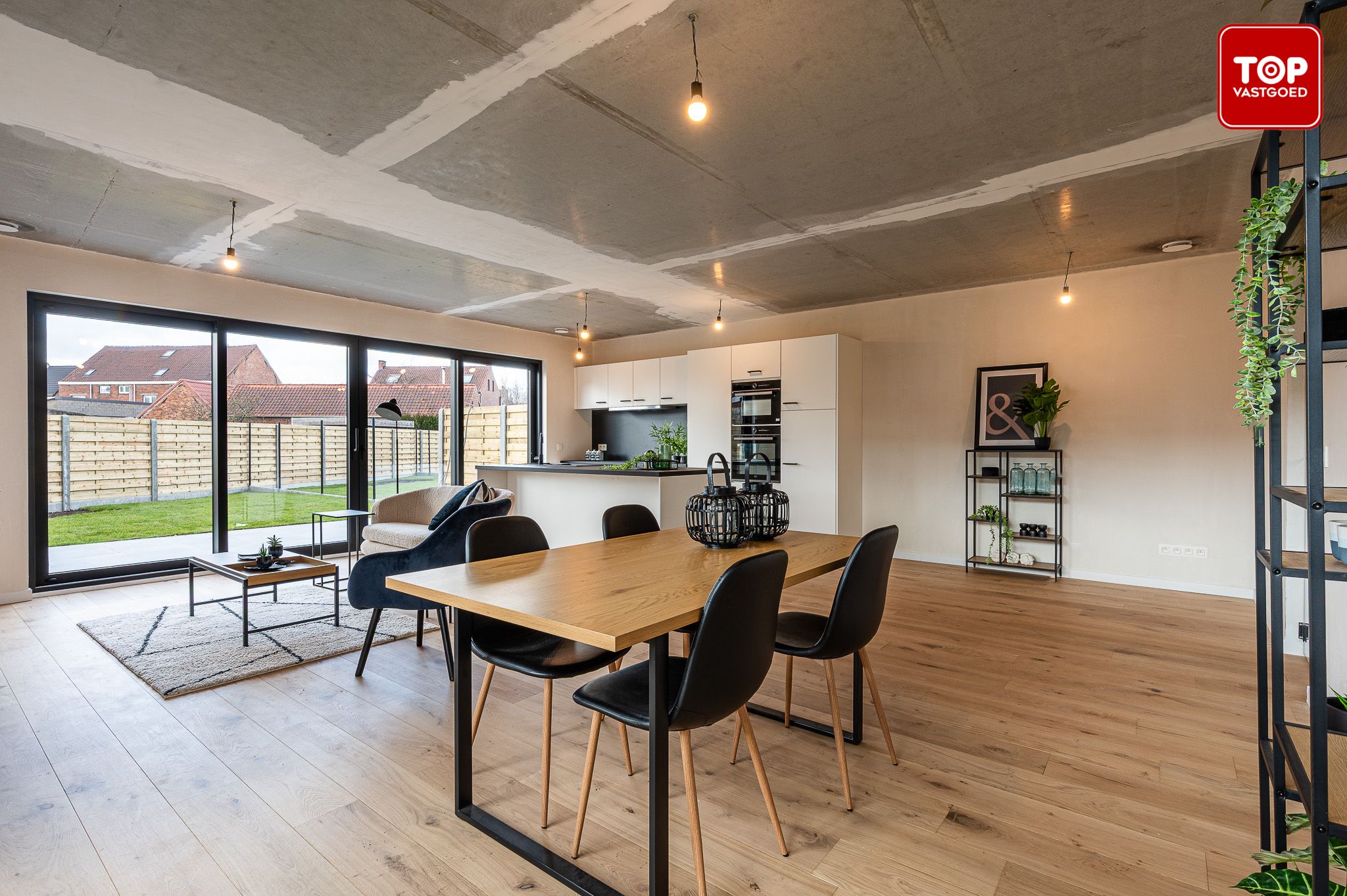 Energiezuinige Nieuwbouwwoning met 4 slaapkamers en leuke tuin.  foto 3