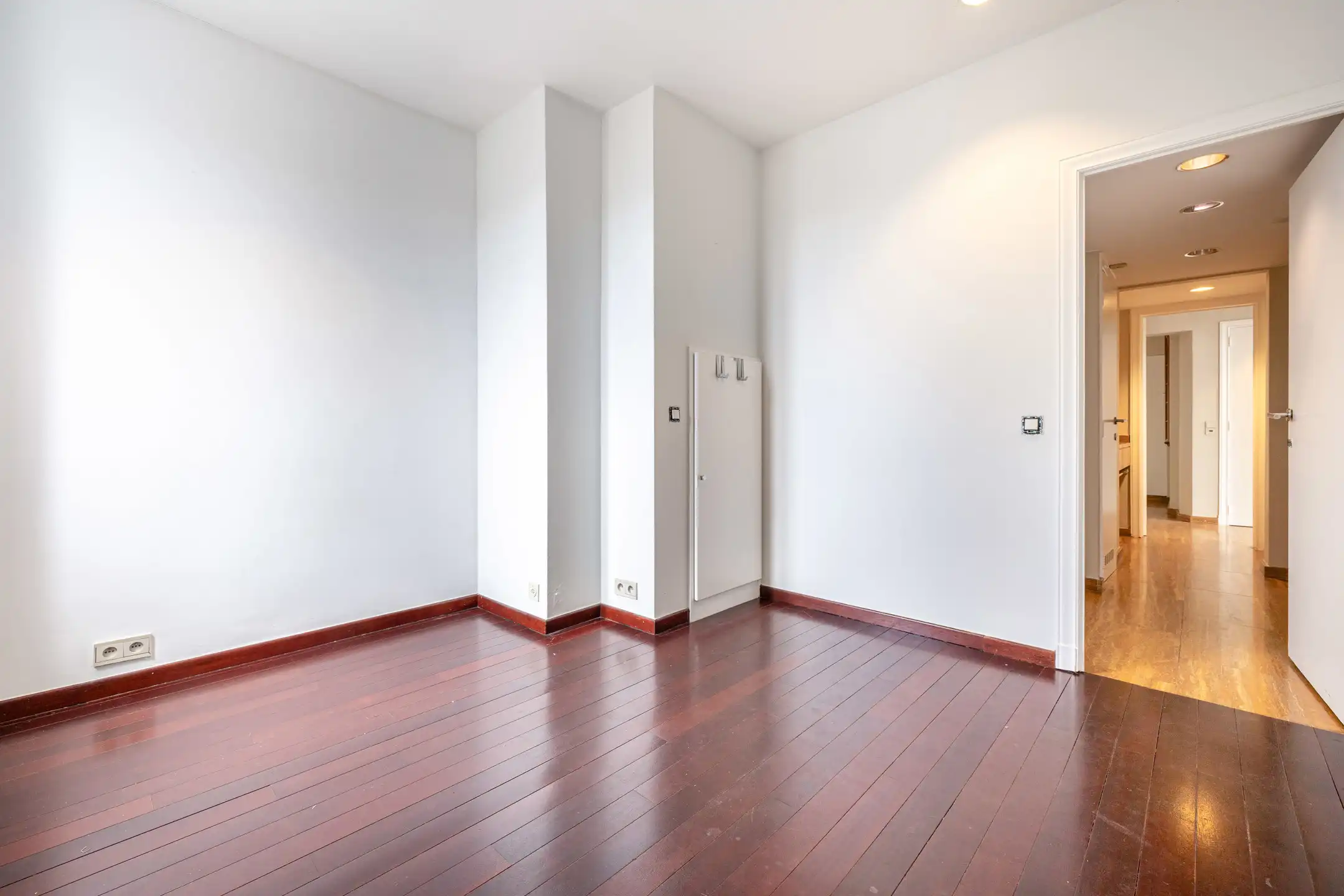 Appartement met 4 slaapkamers aan de Louizalaan foto 20