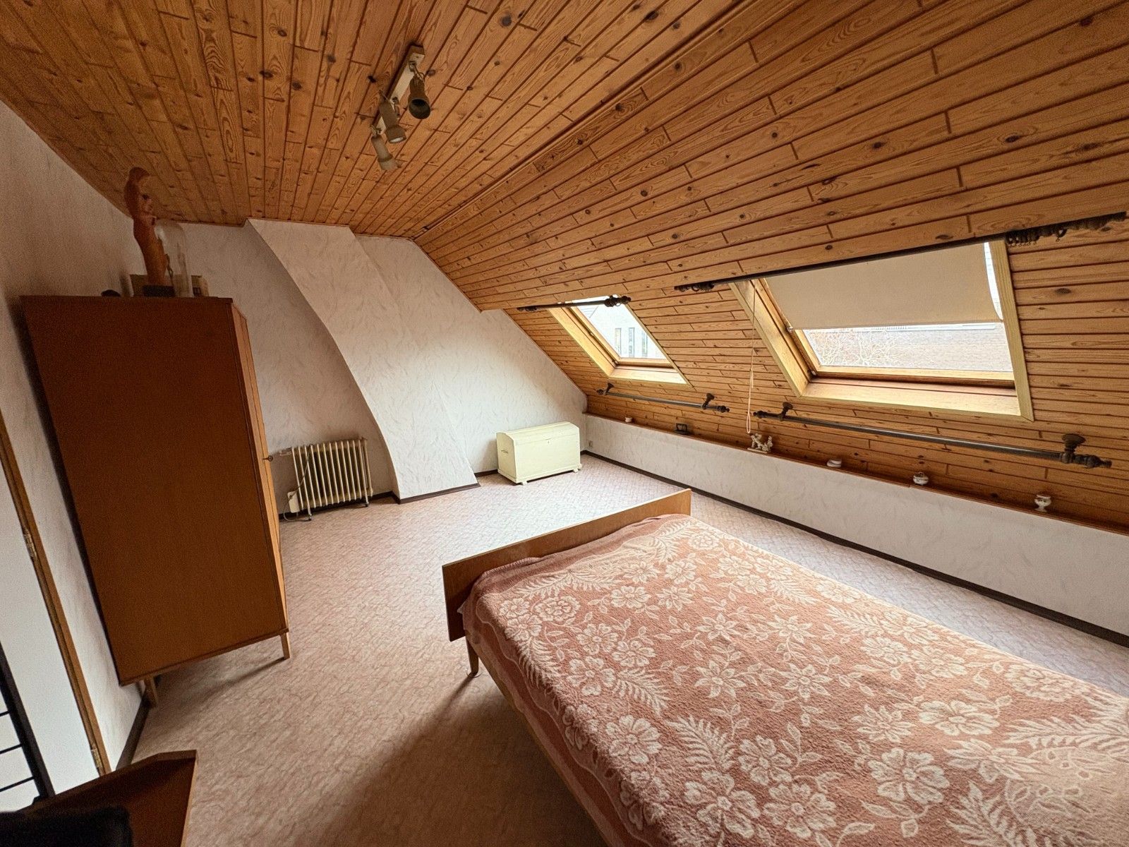 Halfopen bebouwing mét magazijn te koop! foto 33