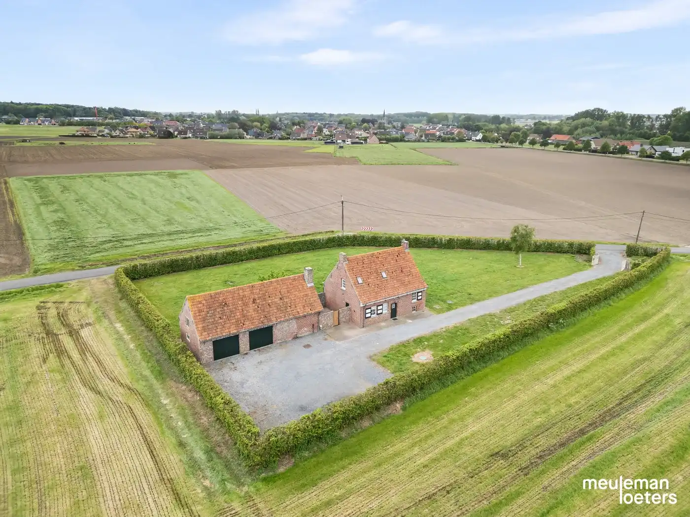 Karaktervolle hoeve met bijgebouw en meer dan 2 ha weiland te Waardamme foto 26