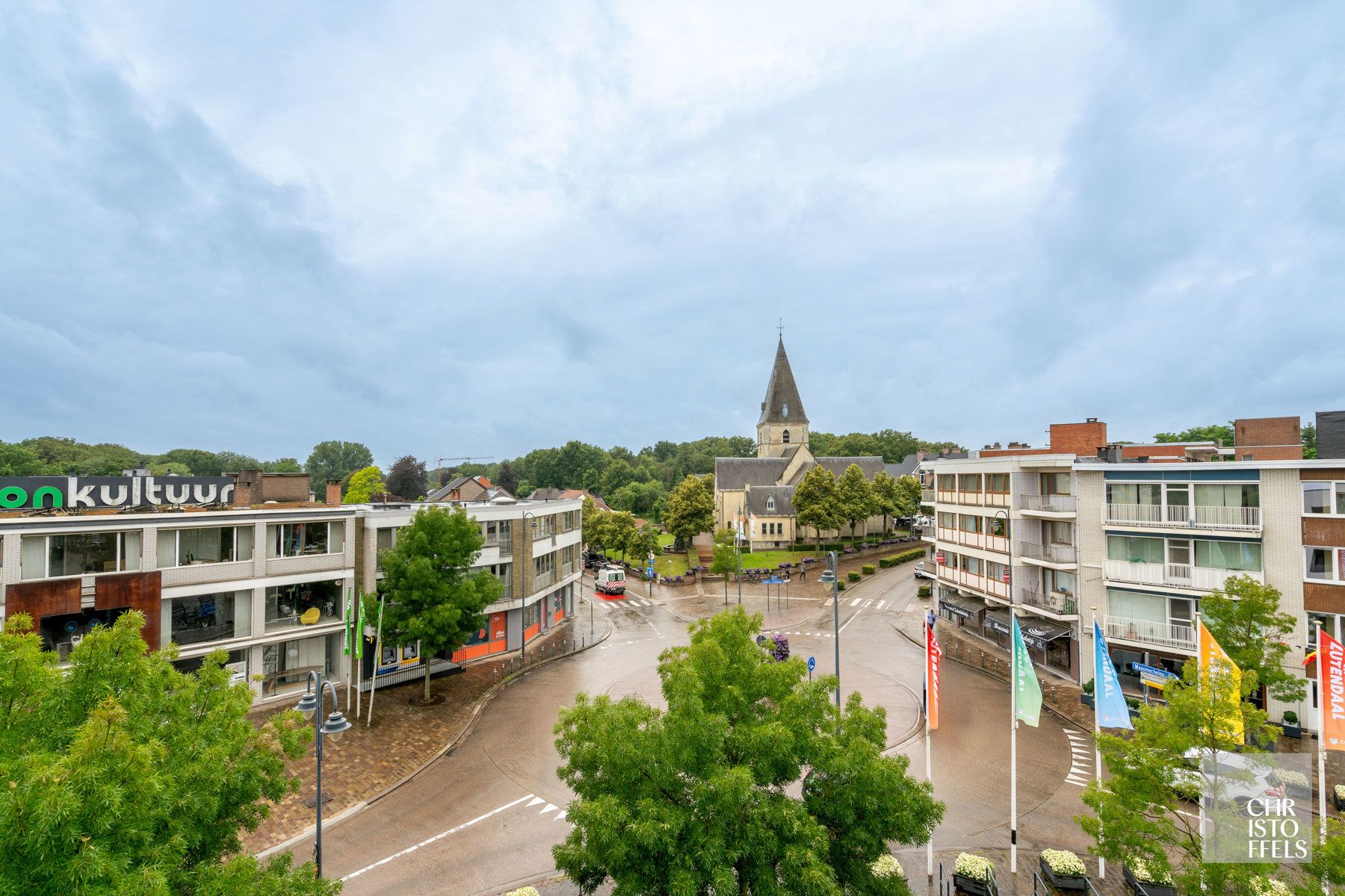 TE HUUR - 2-slaapkamerappartement (103m²) in het centrum van Zutendaal! foto 13