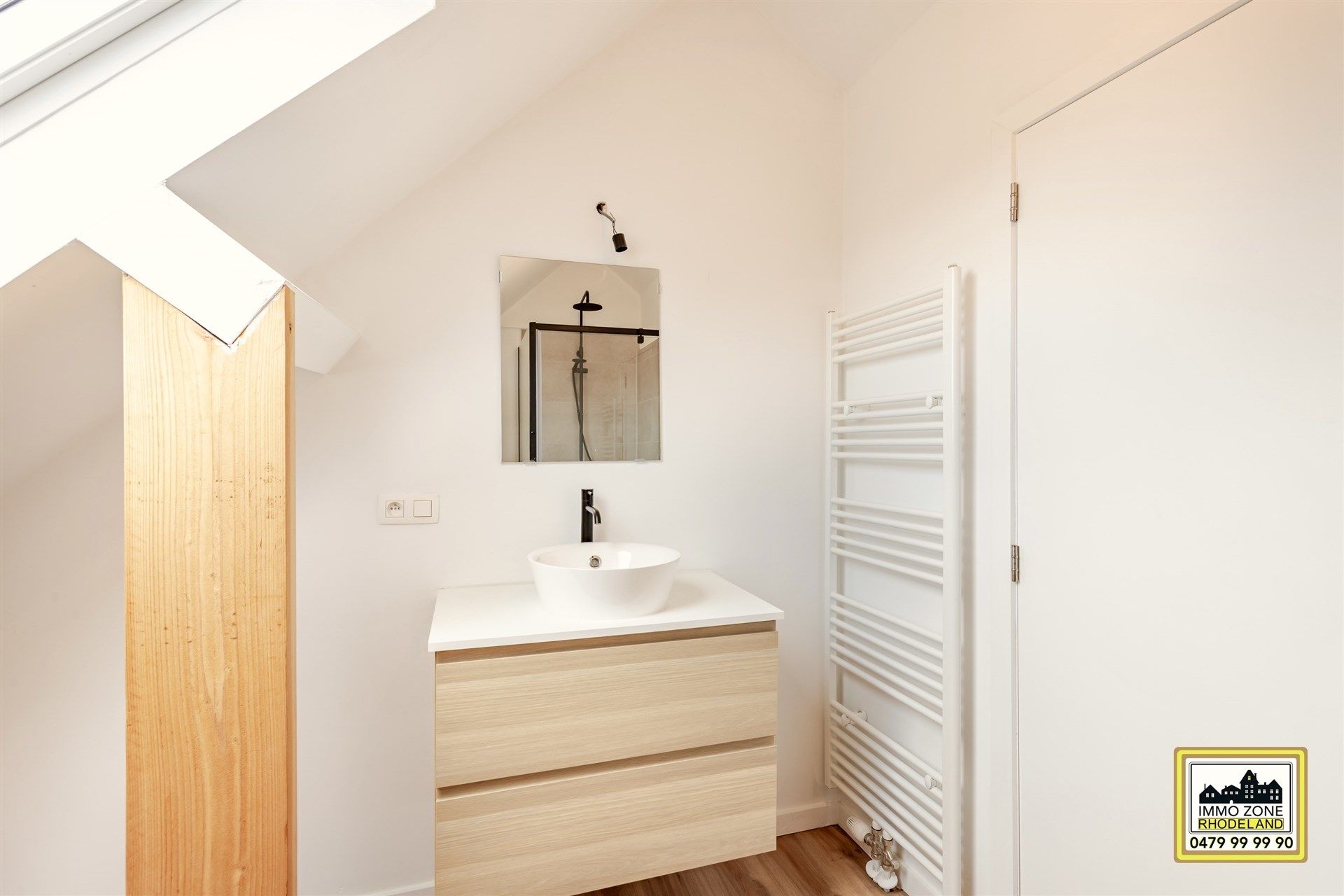 Prachtige woning met 3 slpks, 2 bdks en zonnige tuin foto 19