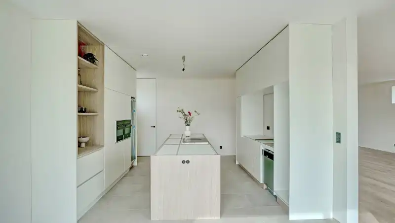 Ruime luxe nieuwbouwvilla van 368m² op 6 are 36 ca foto 7