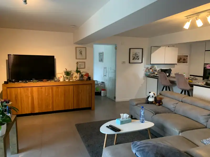 --- NIEUW --- Instapklaar appartement (128m²) met ruim terras. foto 2