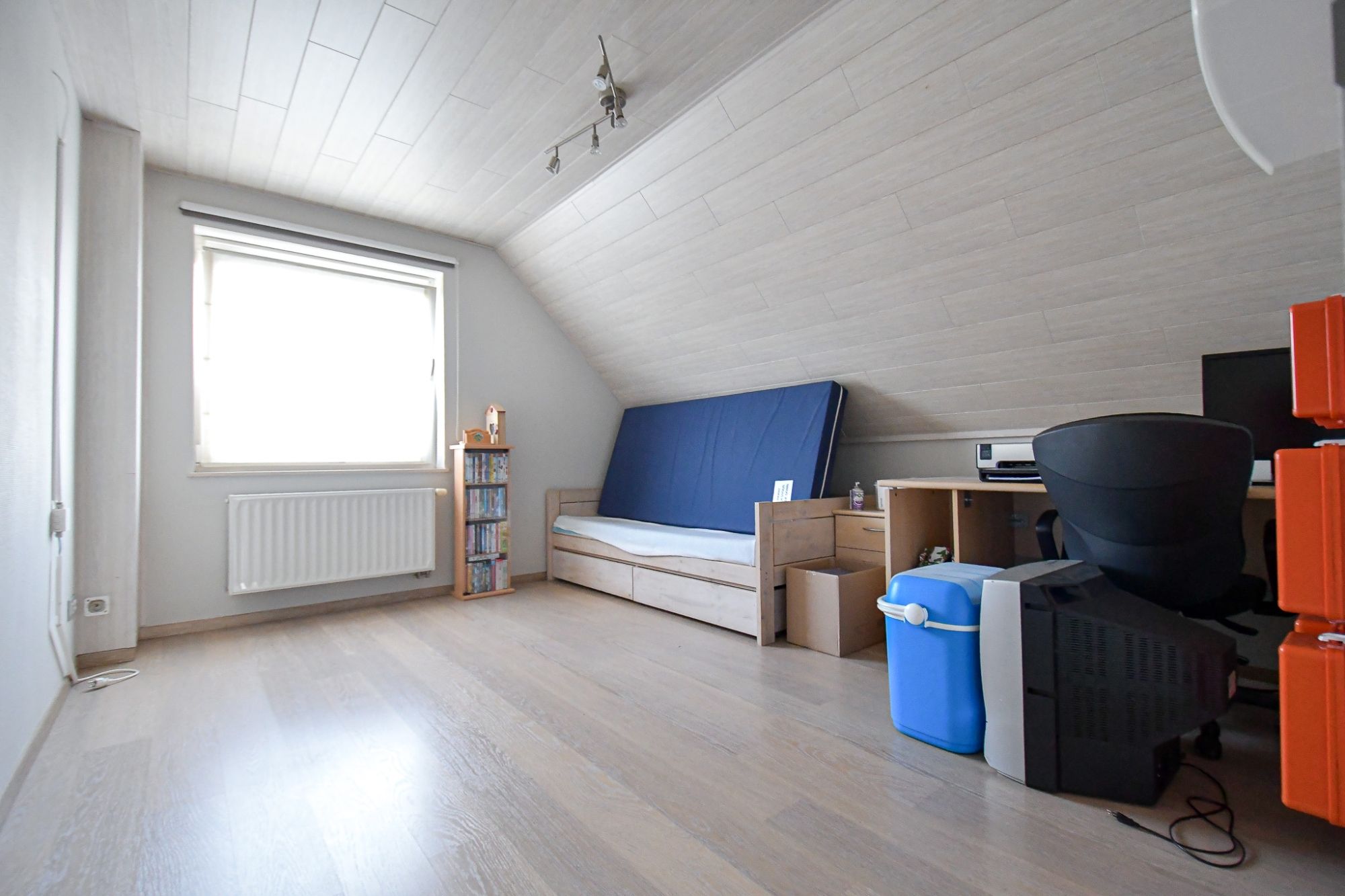 Energiezuinige gezinswoning met 4 slaapkamers en zonnige tuin in Maria-Aalter foto 19