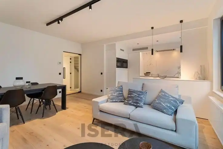 Modern afgewerkt appartement op topligging te Brugge foto 2